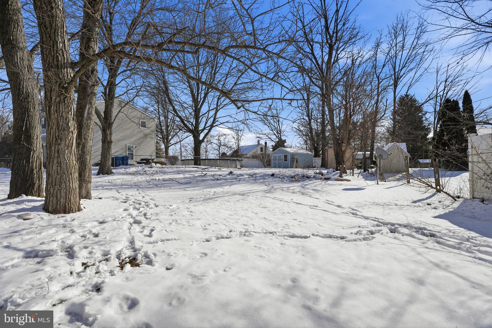 PENNRIDGE CROSSING - Residential