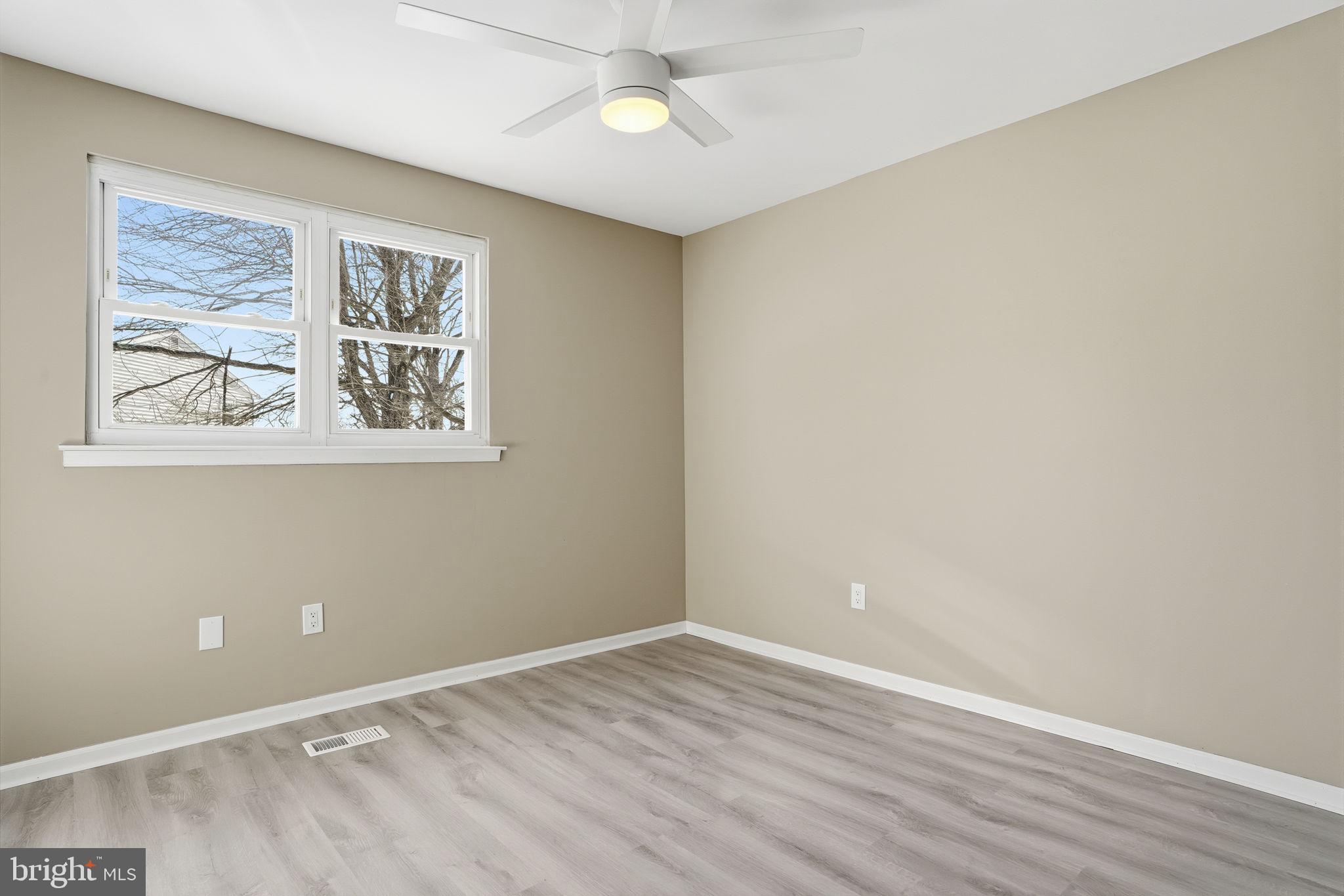 PENNRIDGE CROSSING - Residential