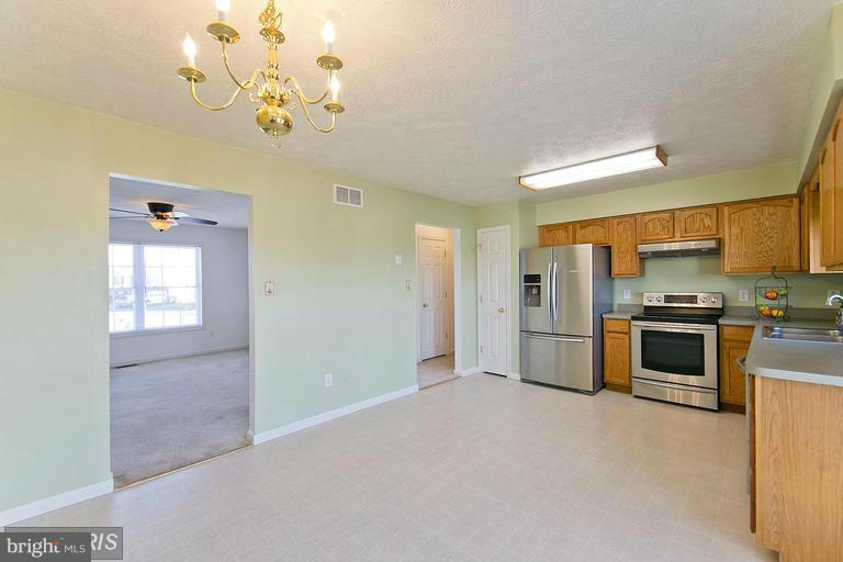 SHAWNEE VILLAGE - Residential Lease