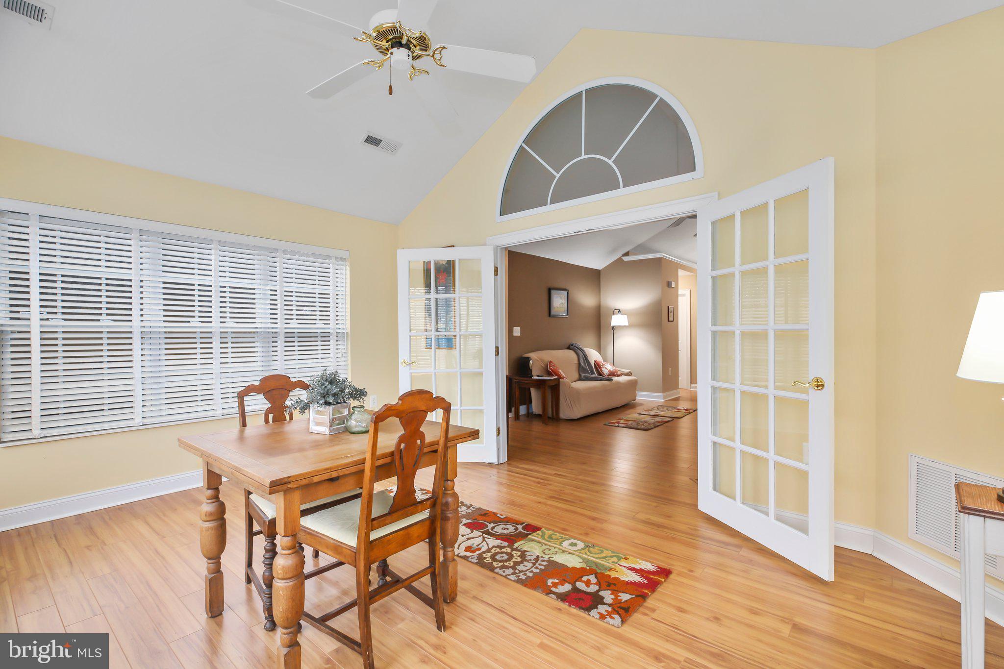 REGENCY PARK VILLAS - Residential