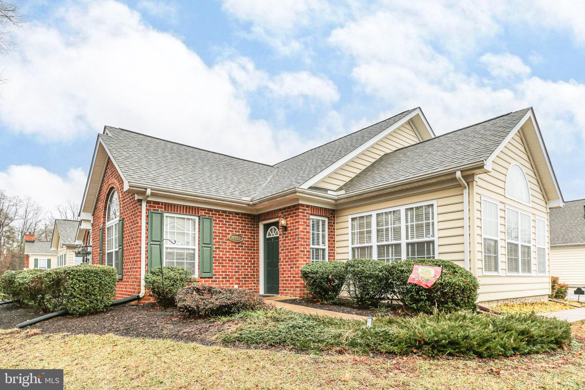 REGENCY PARK VILLAS - Residential