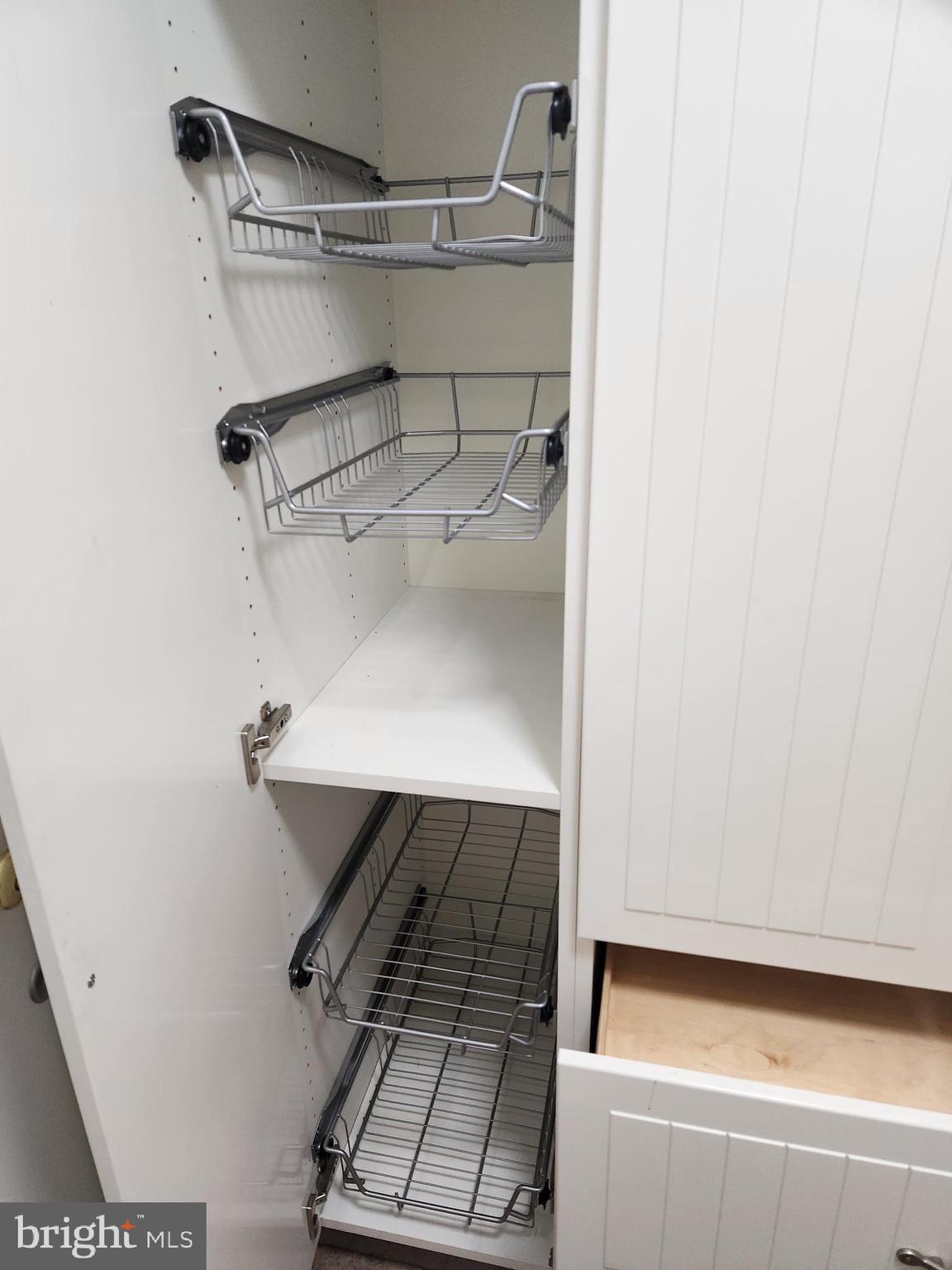 REGENCY PARK VILLAS - Residential