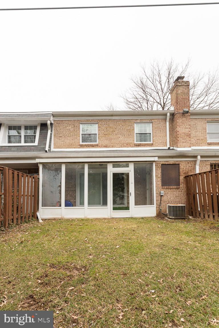 CHARLESTOWNE VILLAGE - Residential