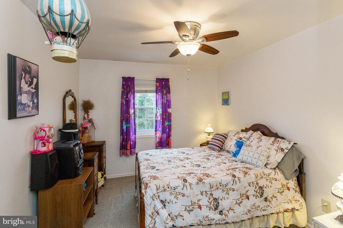 CHARLESTOWNE VILLAGE - Residential