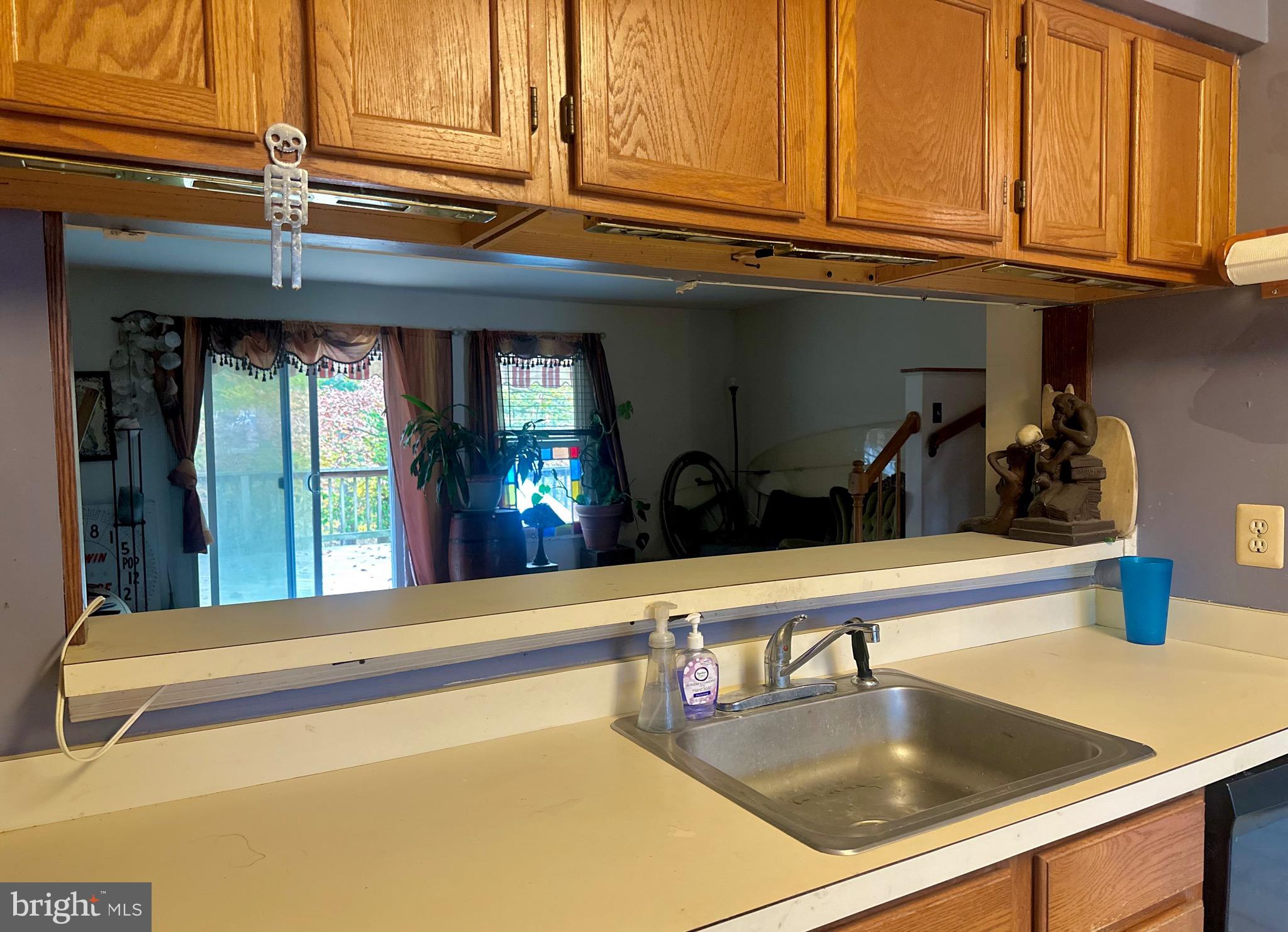 WHITE OAK - Residential