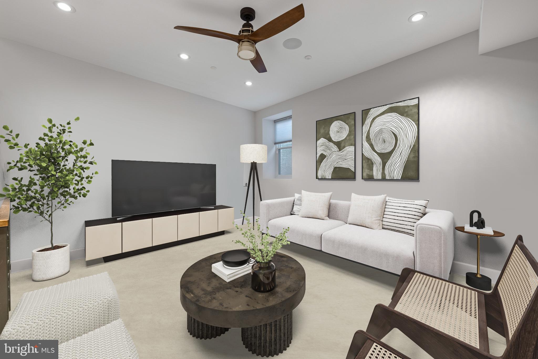 QUEEN VILLAGE - Residential