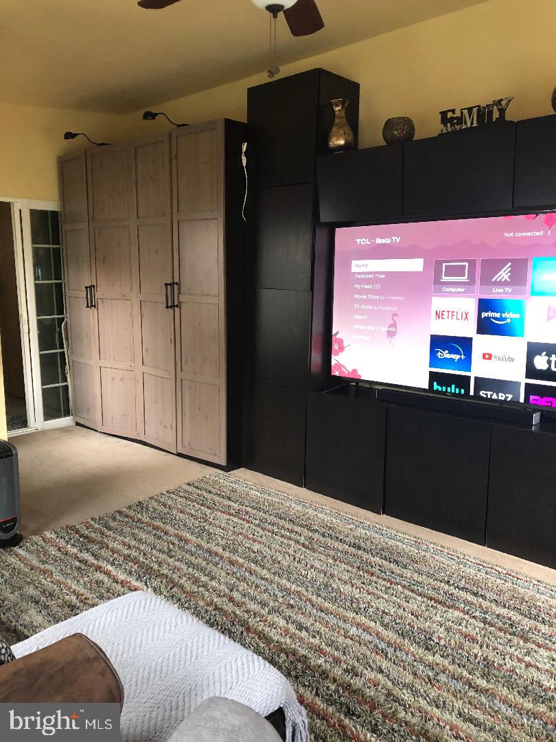 GLEN ORA - PLAT 9 - Residential