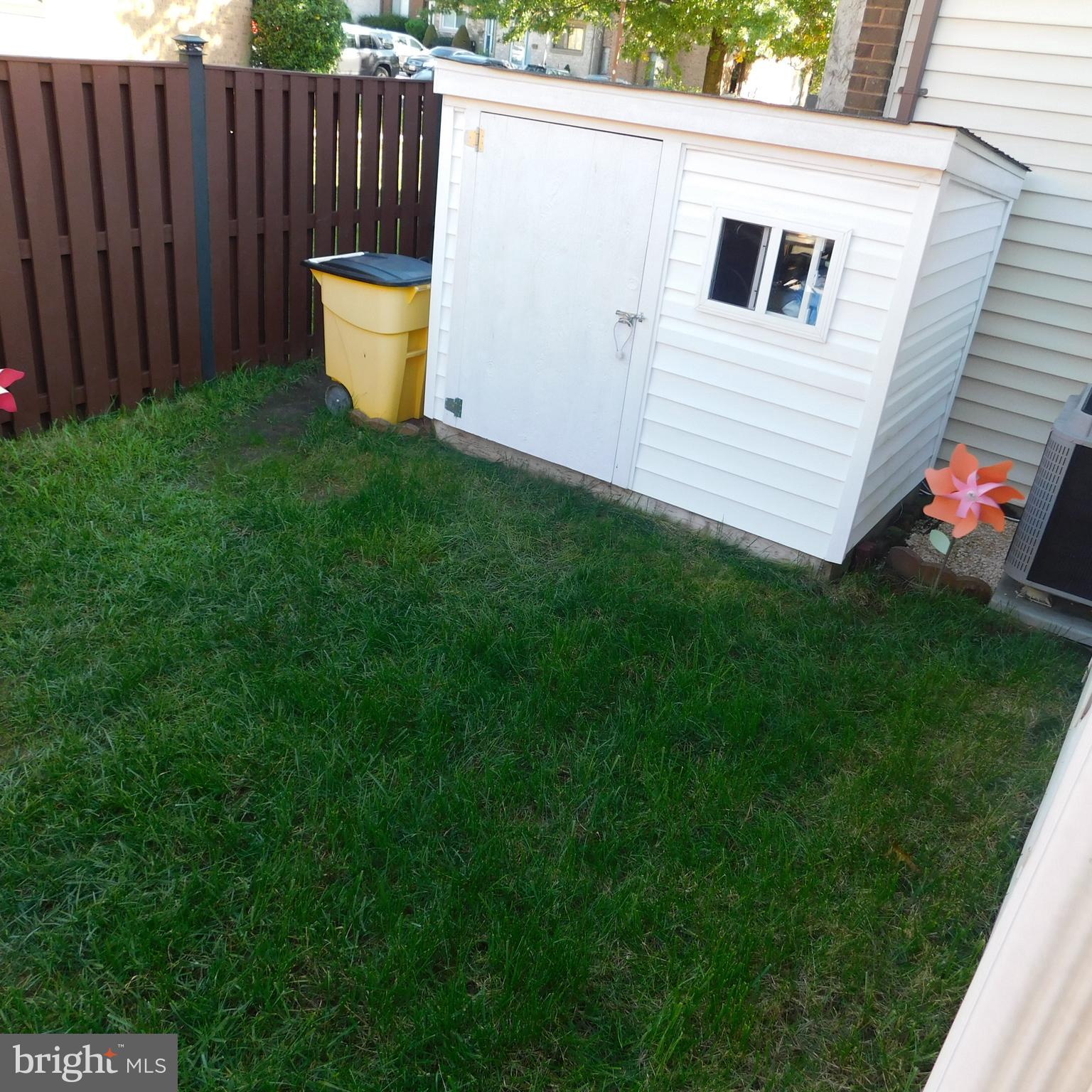 GLEN ORA - PLAT 9 - Residential