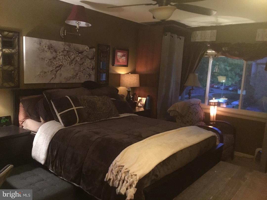 GLEN ORA - PLAT 9 - Residential