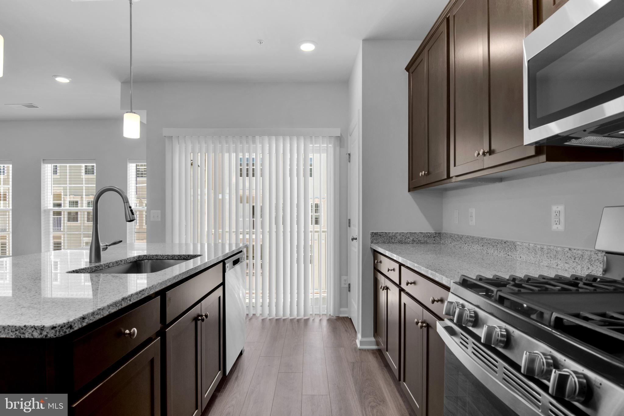 LANHAM SEABROOK - Residential