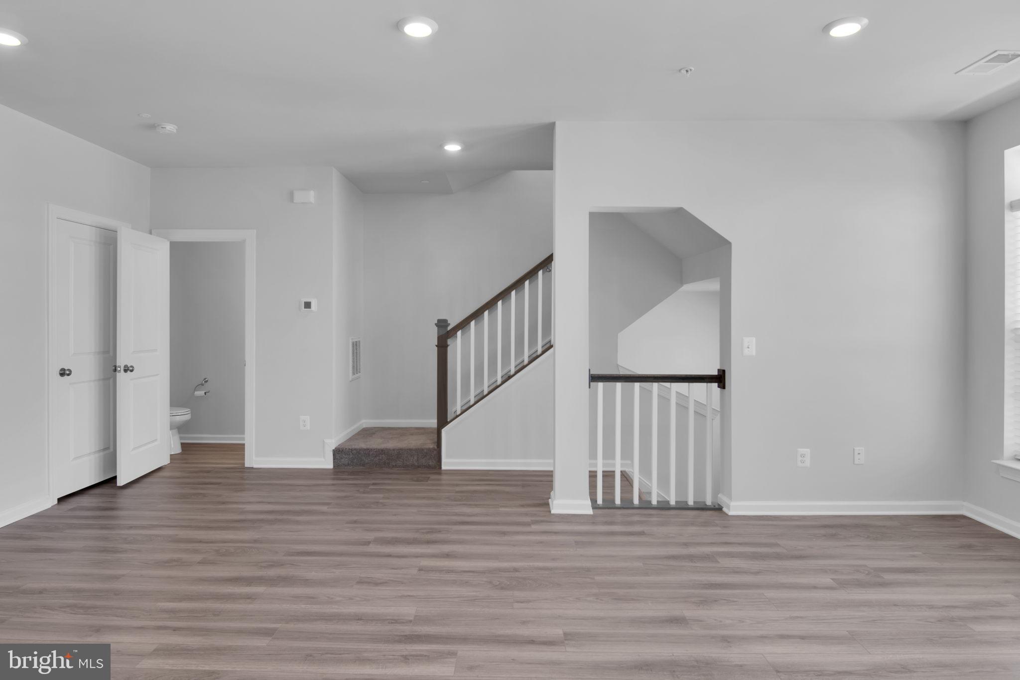 LANHAM SEABROOK - Residential