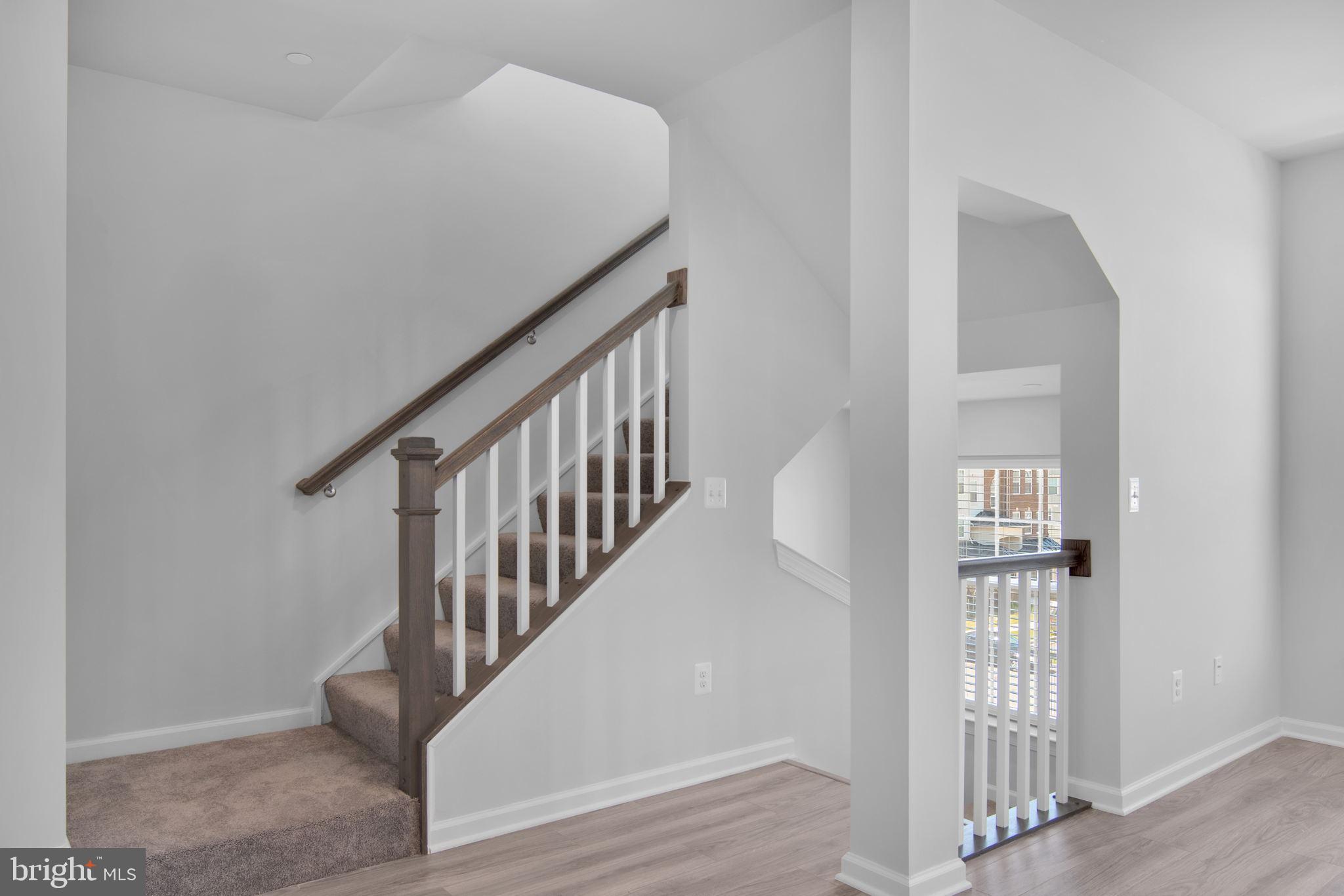 LANHAM SEABROOK - Residential