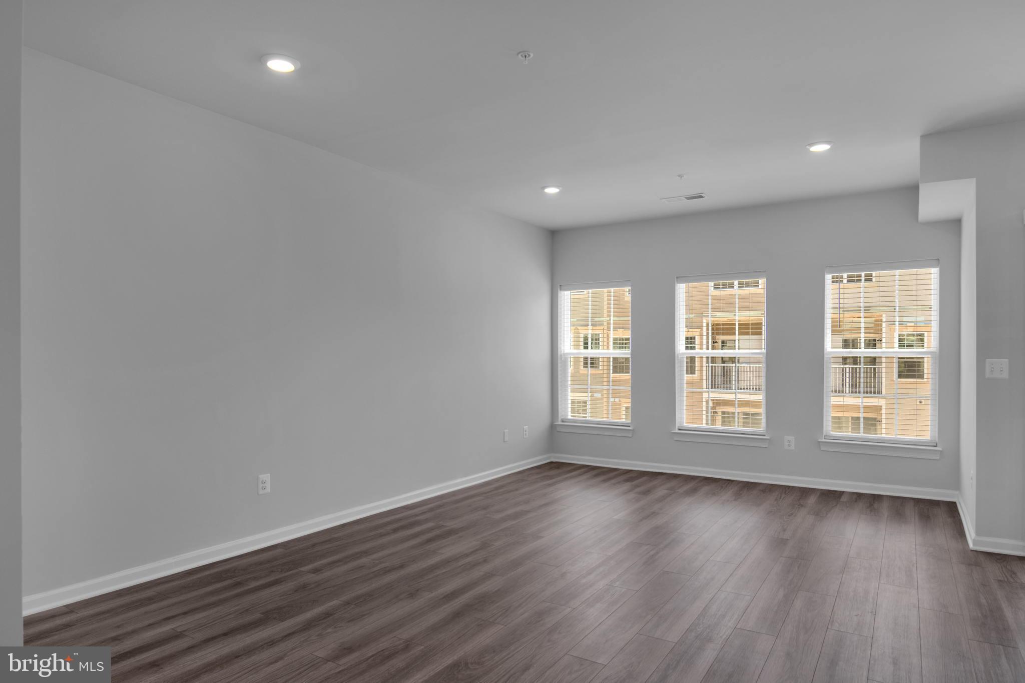 LANHAM SEABROOK - Residential