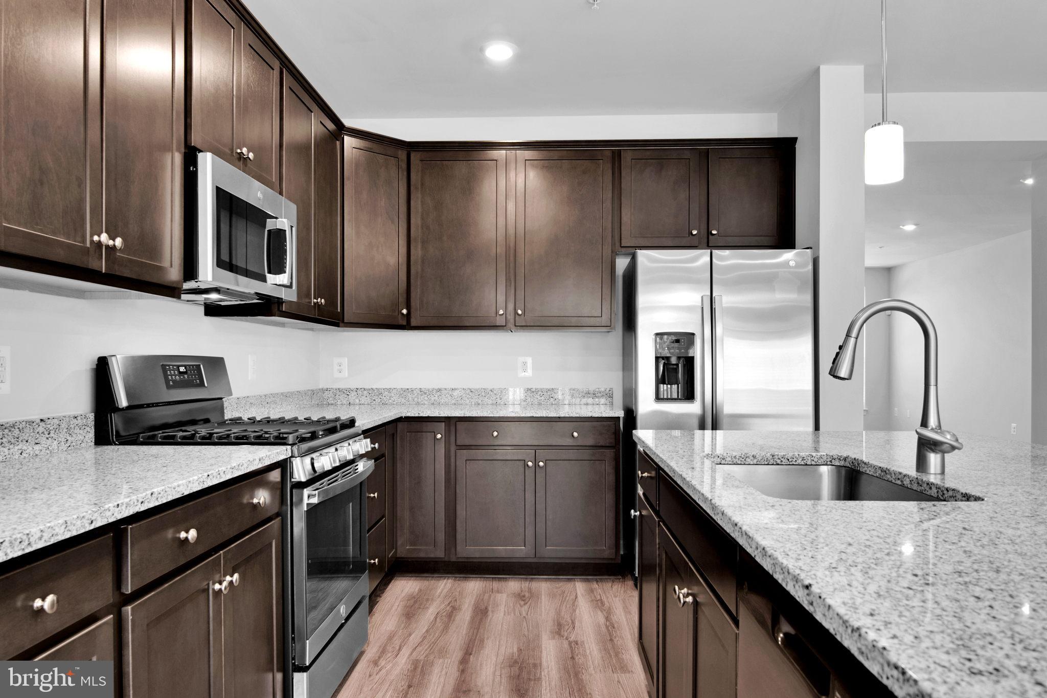 LANHAM SEABROOK - Residential