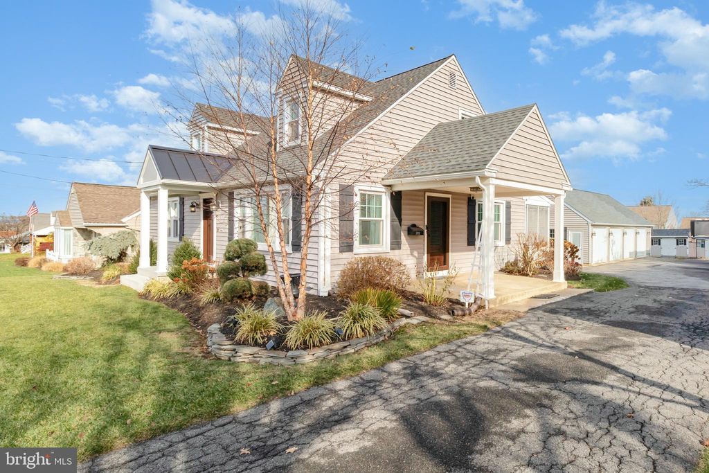 Photo of 202 N Decatur Street, STRASBURG, PA 17579 (MLS # PALA2080150)