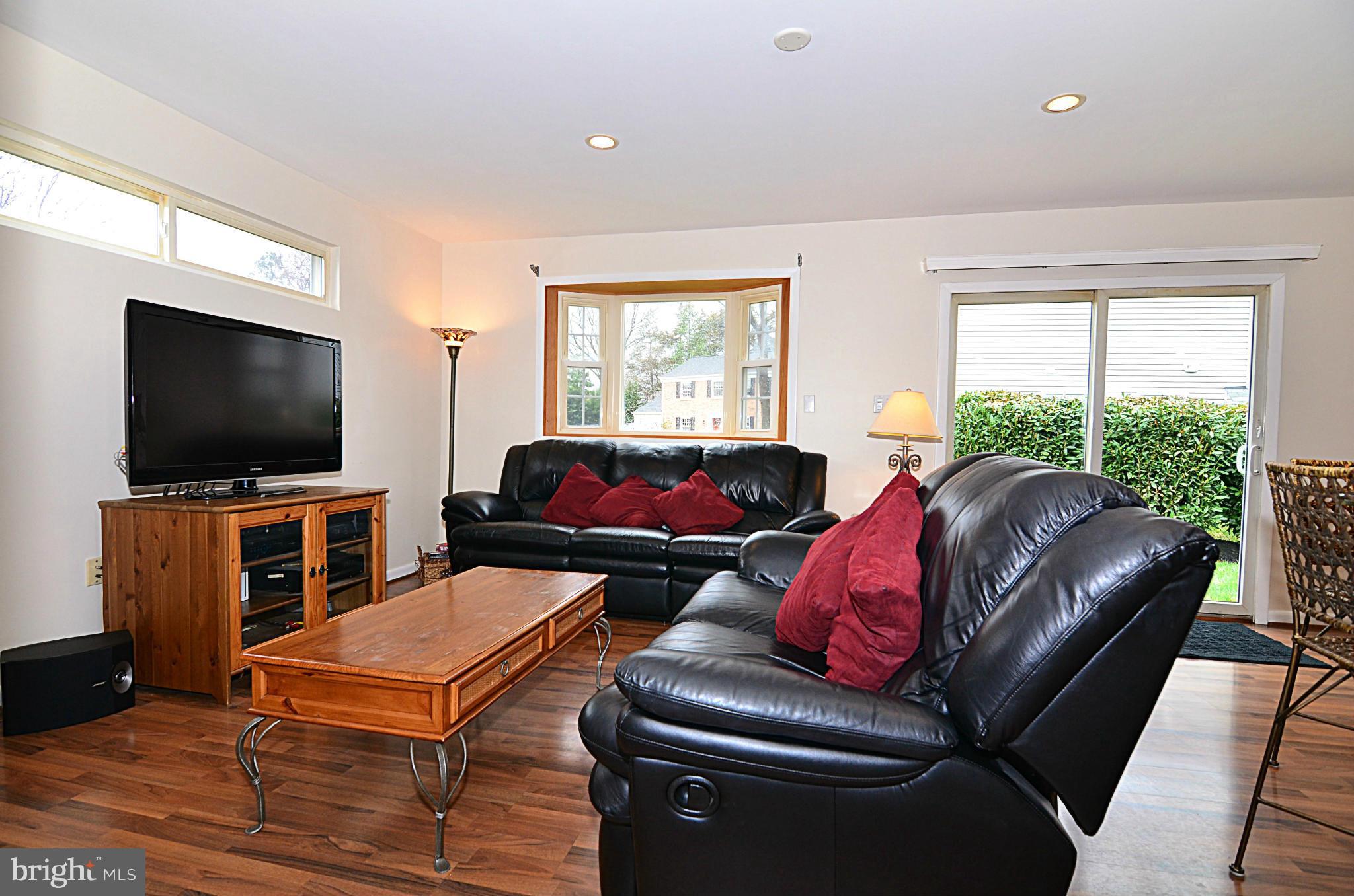 BROOKFIELD - Residential