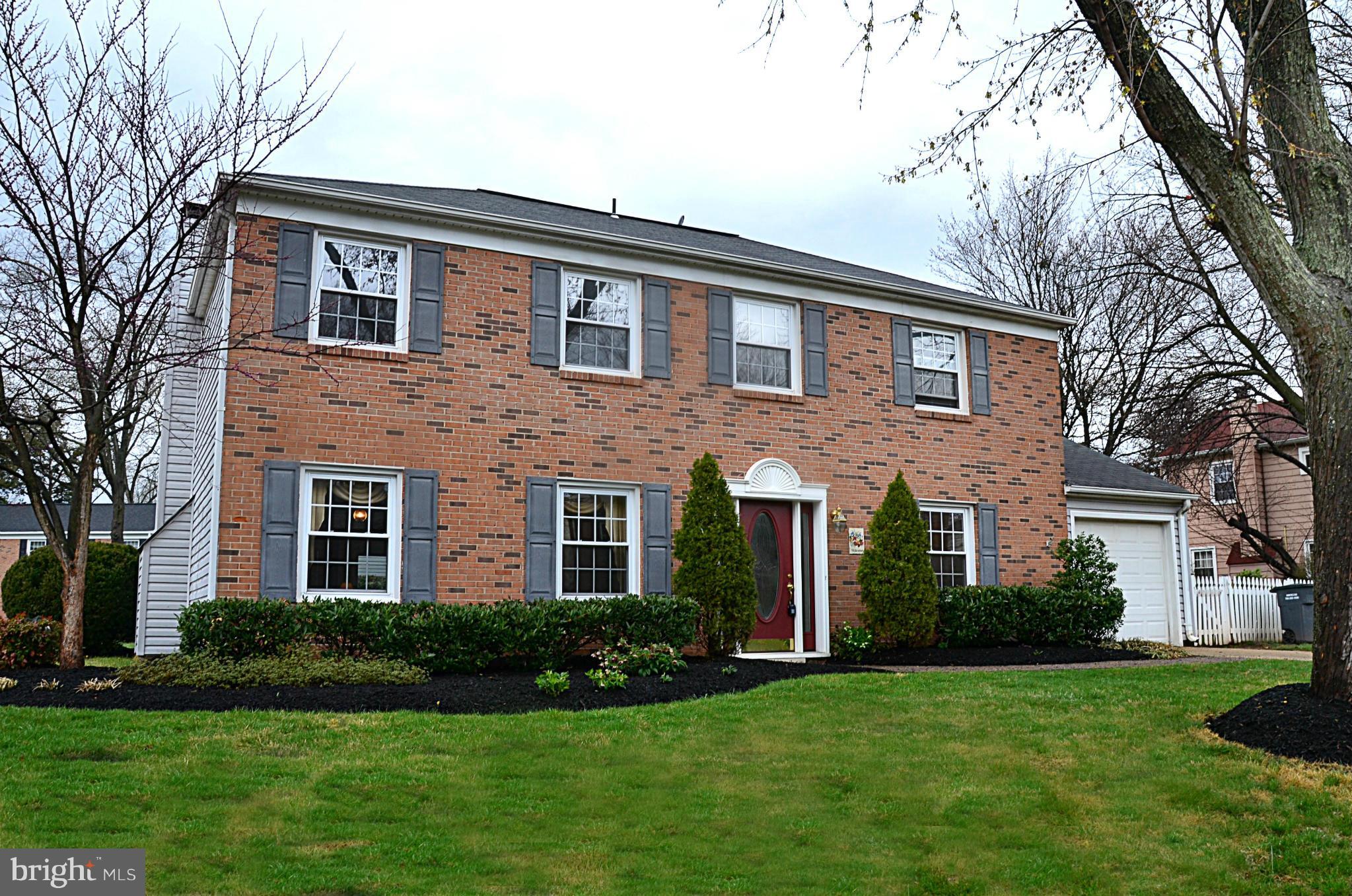 BROOKFIELD - Residential