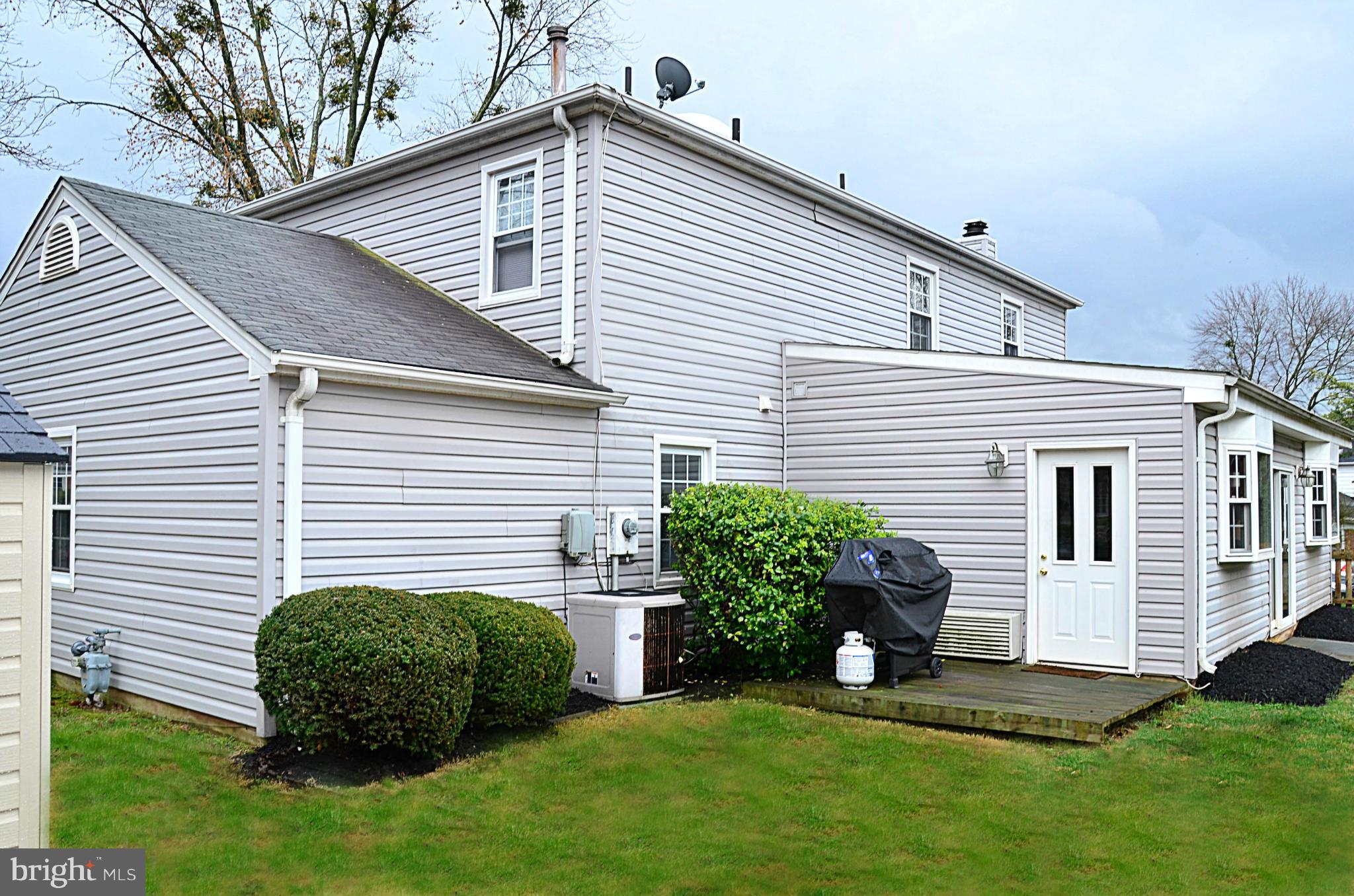 BROOKFIELD - Residential