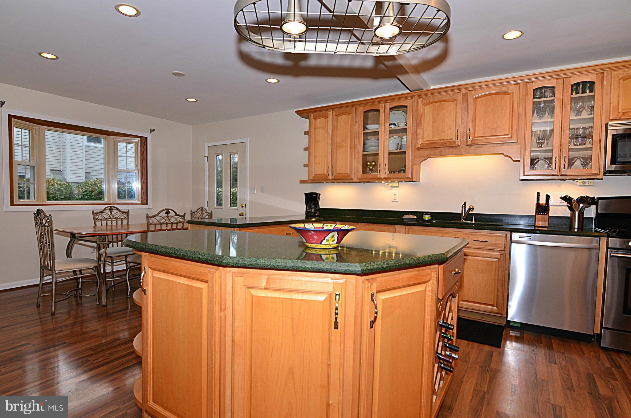 BROOKFIELD - Residential