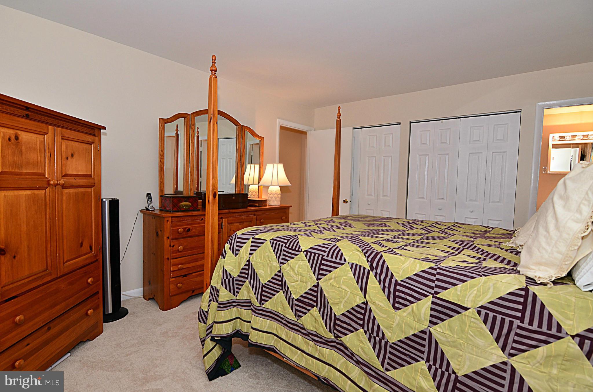 BROOKFIELD - Residential