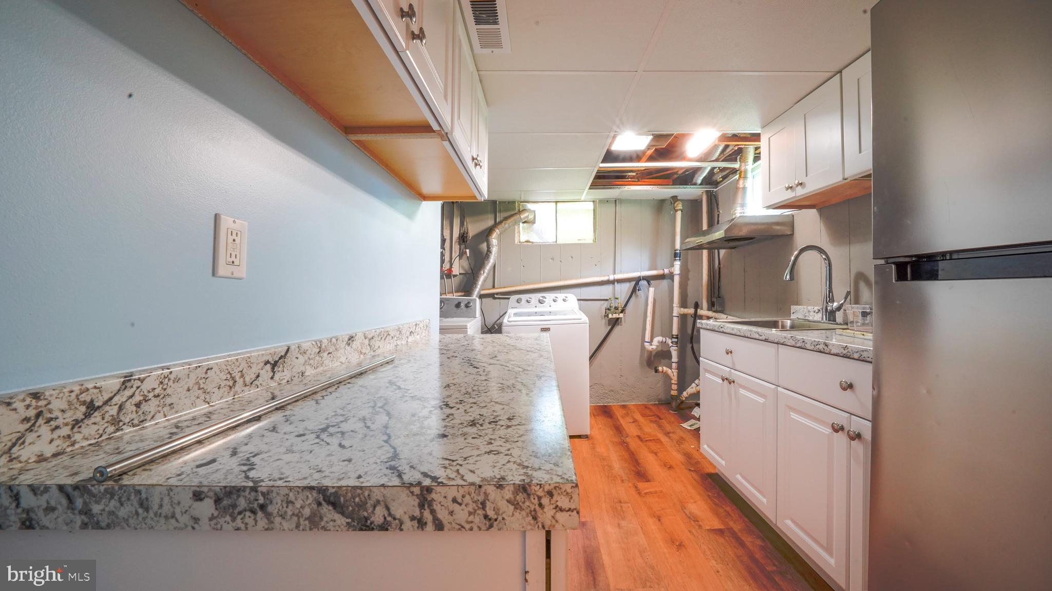 GLENMONT FOREST - Residential