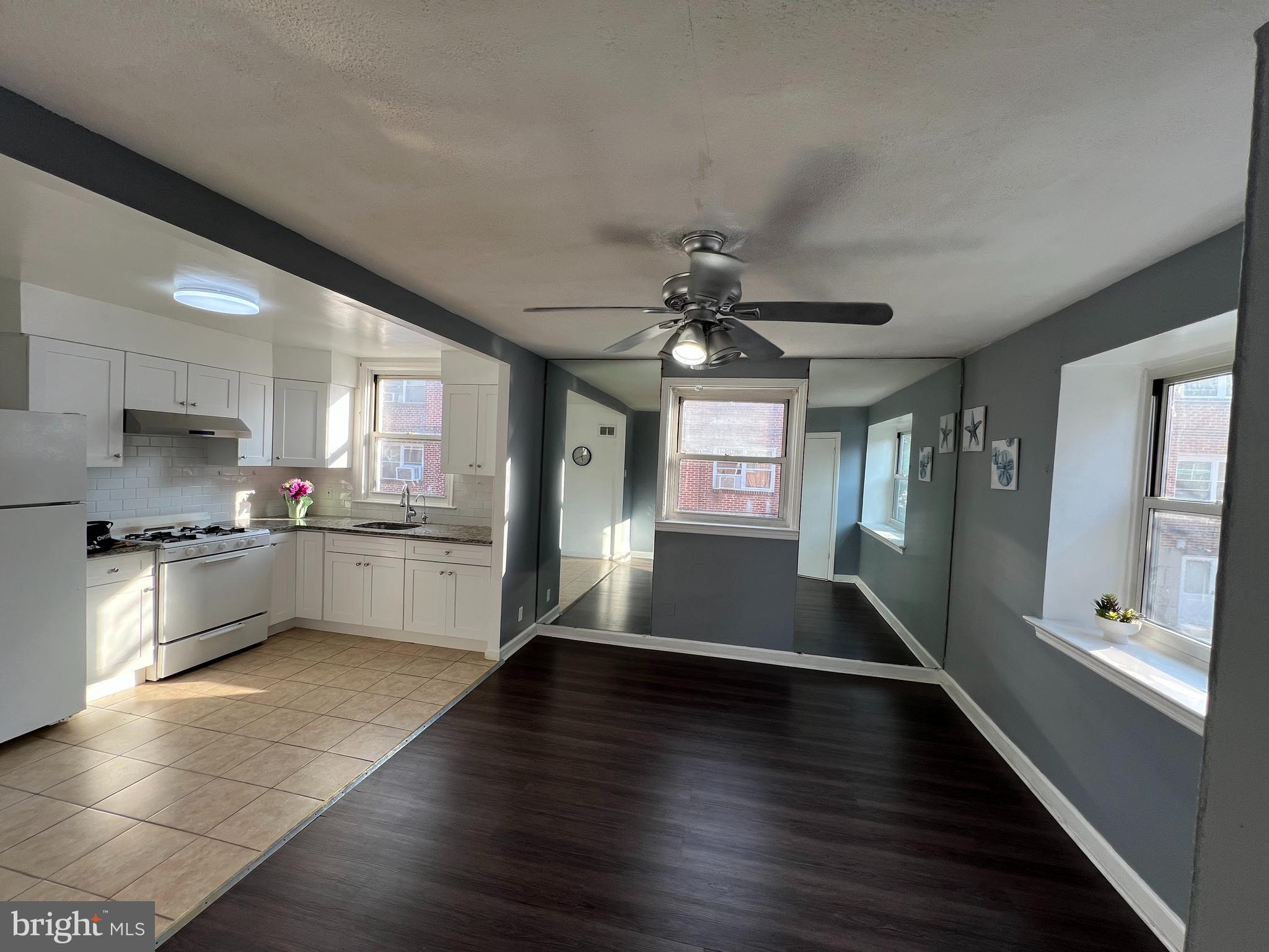 PHILADELPHIA - Residential