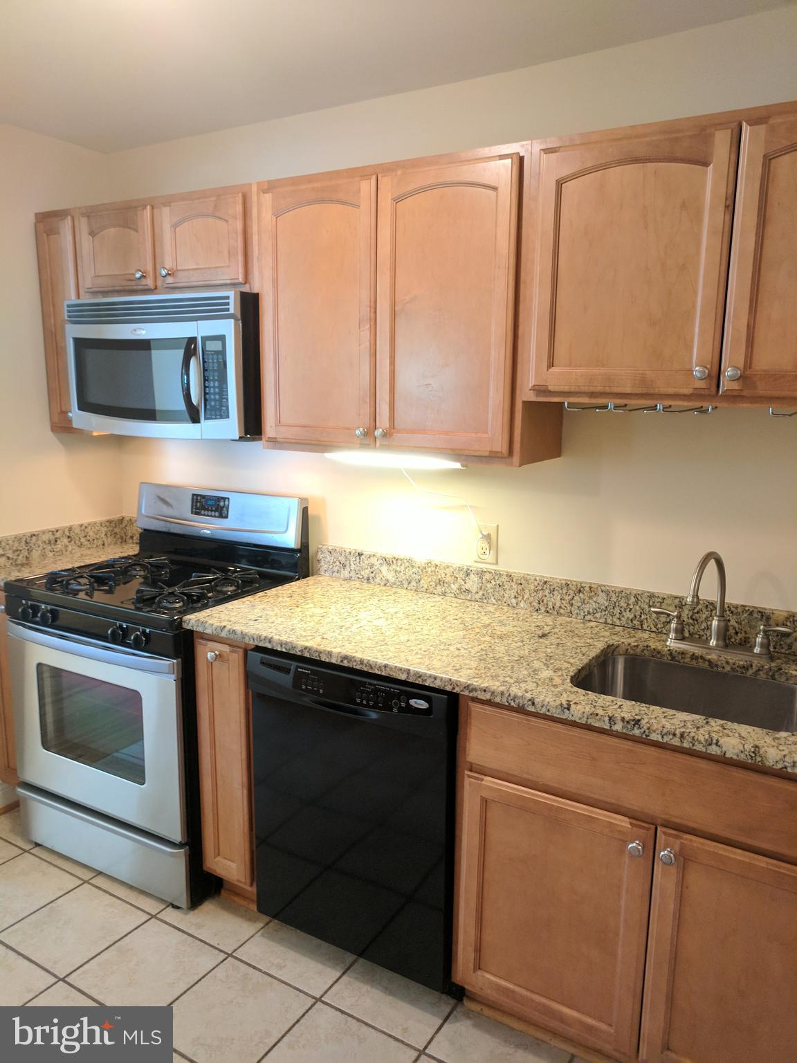 BURGUNDY VILLAGE - Residential