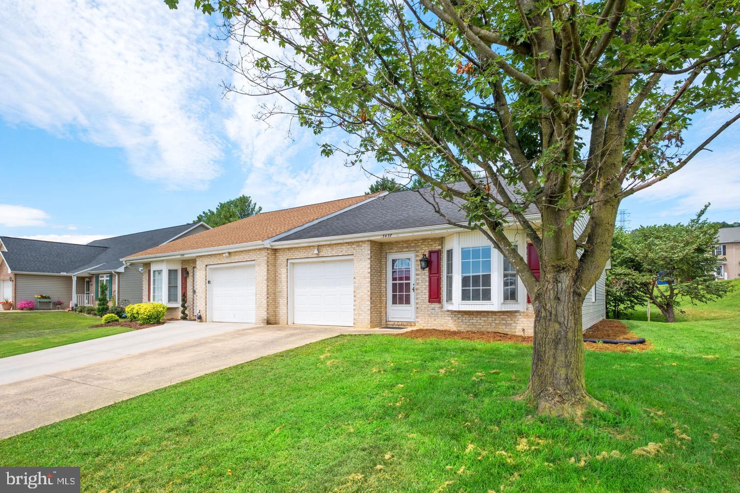 3437 DAWN DRIVE