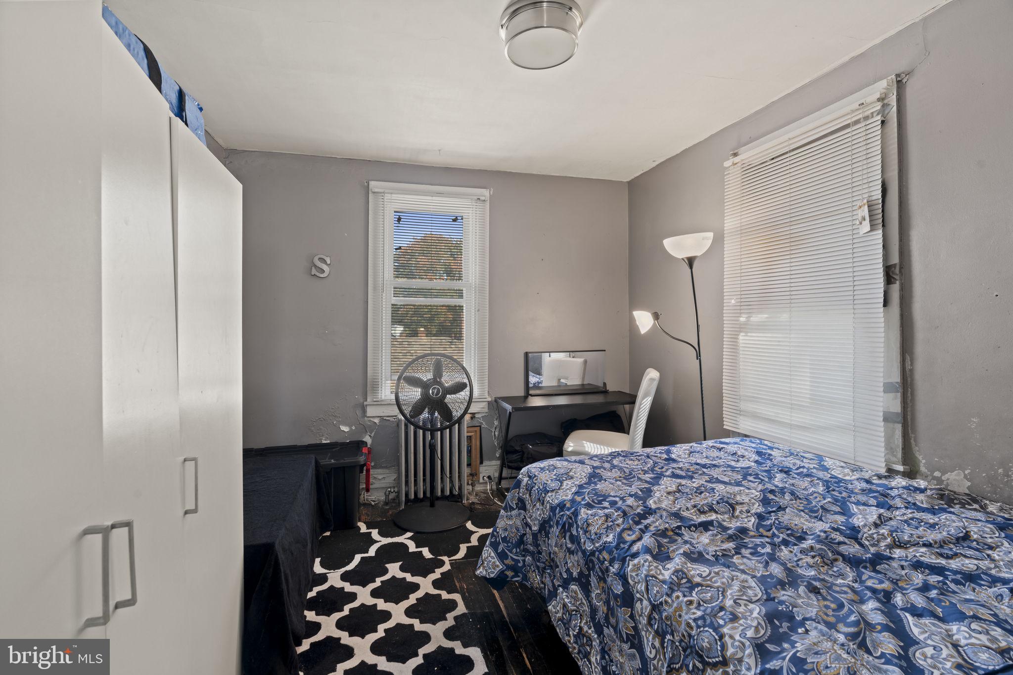 YEADON - Residential