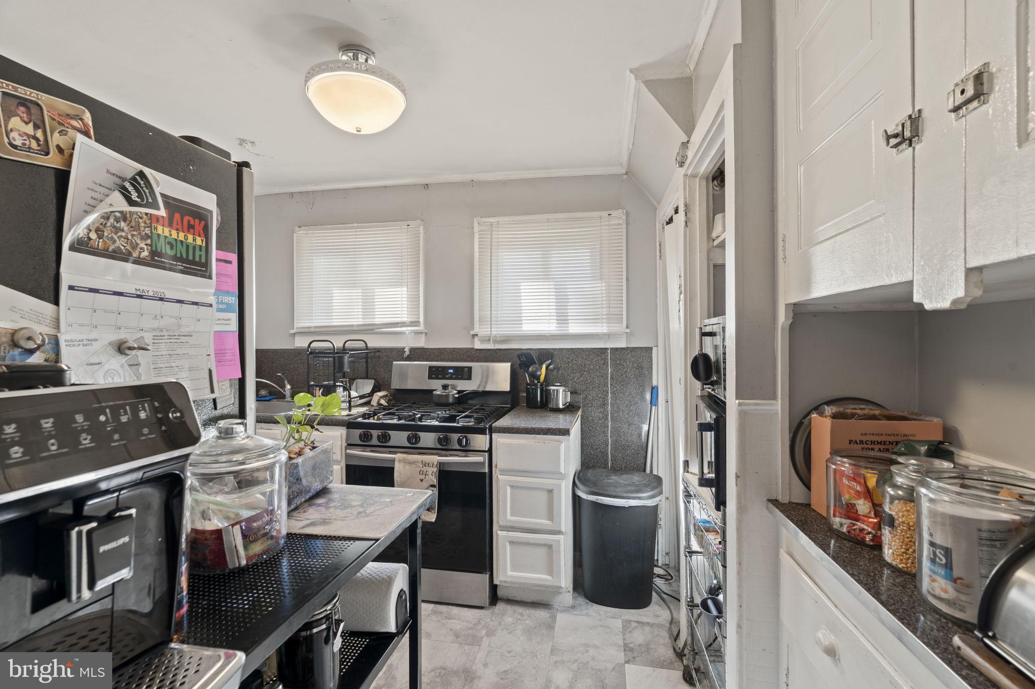 YEADON - Residential