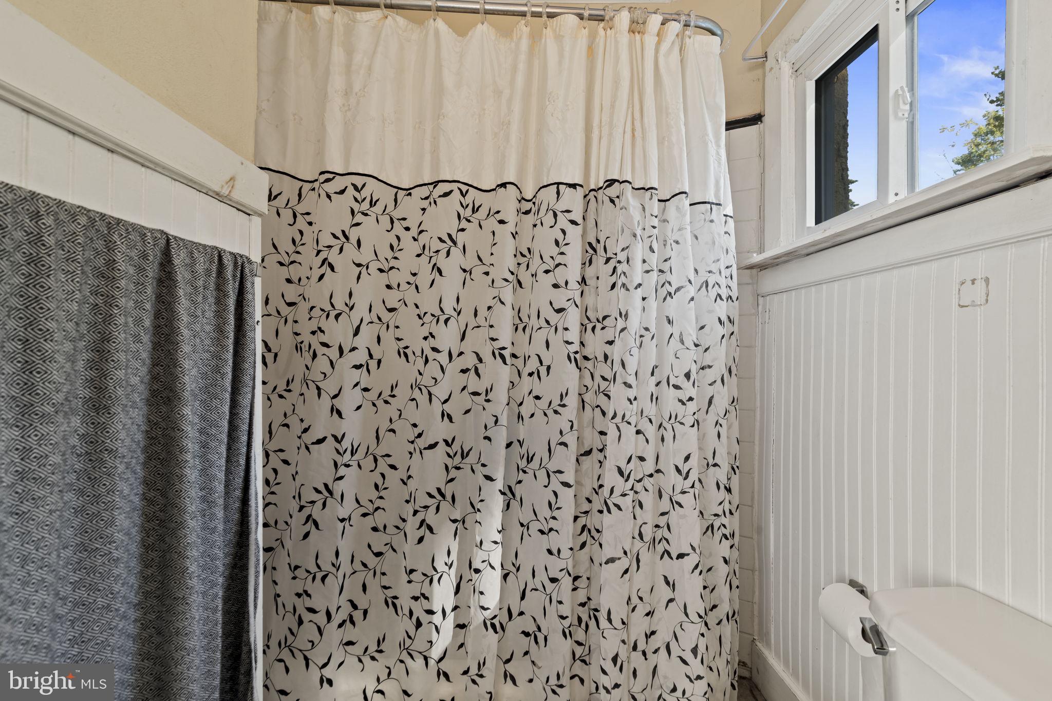 YEADON - Residential