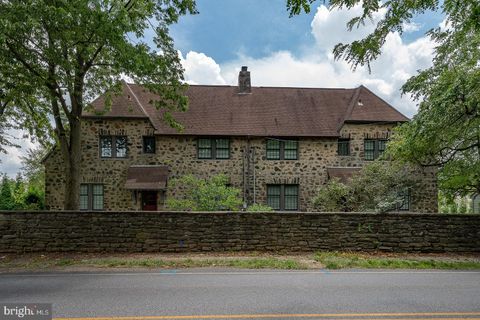 767 NEWTOWN ROAD 769 VILLANOVA PA 19085