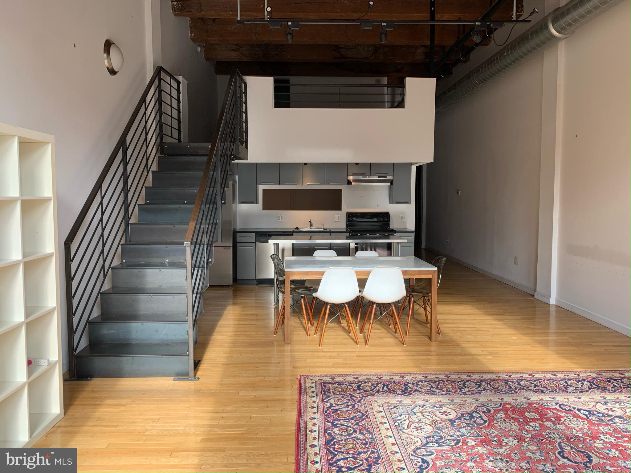 1027 ARCH STREET 31 303
