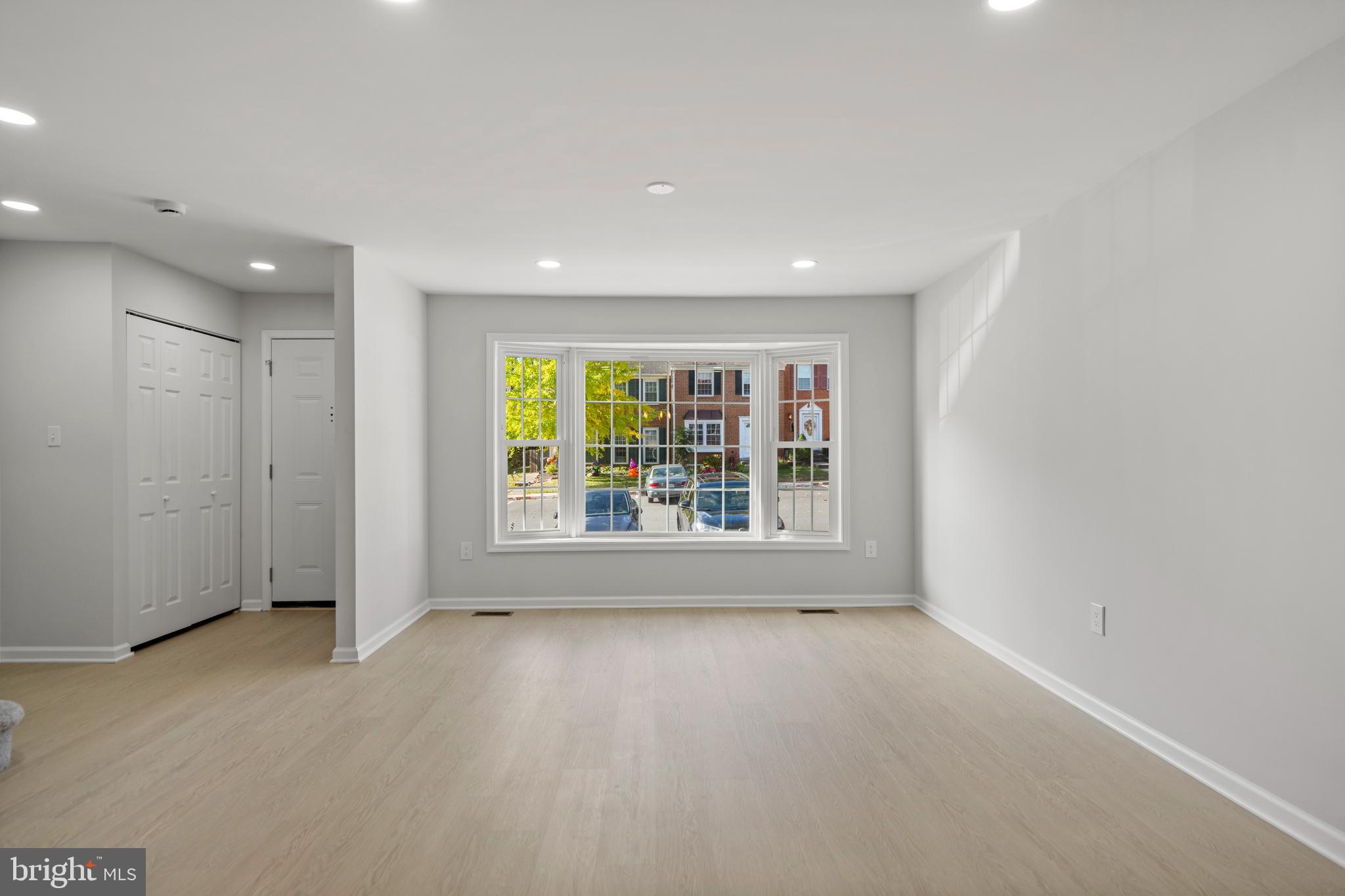 OLD MILL COMMUNITY - Residential