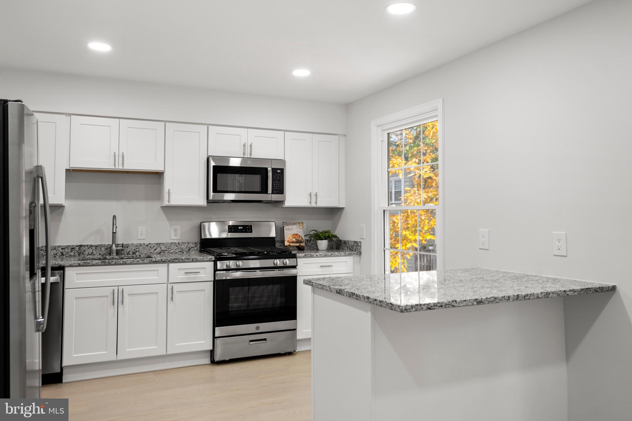 OLD MILL COMMUNITY - Residential