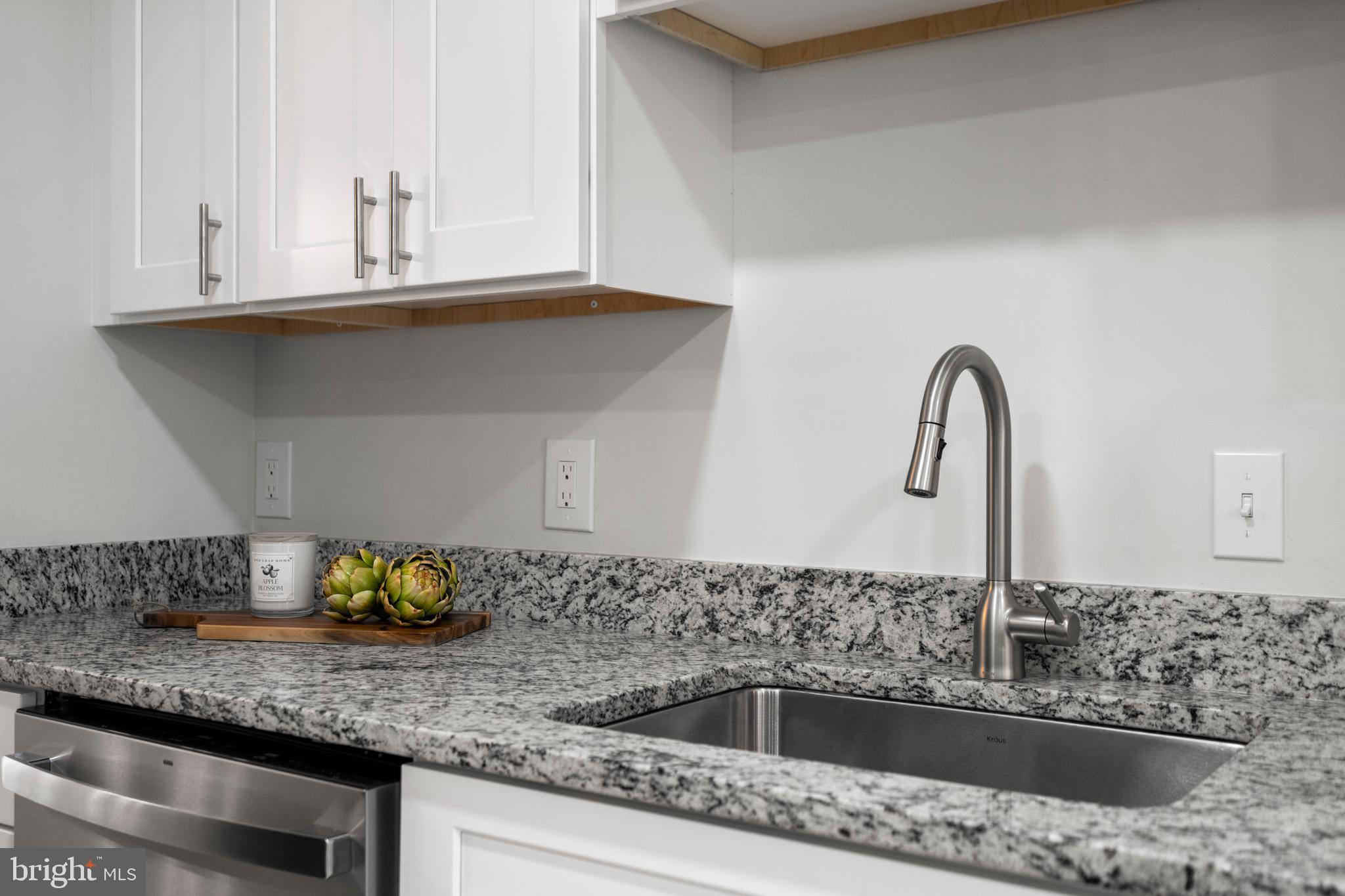 OLD MILL COMMUNITY - Residential