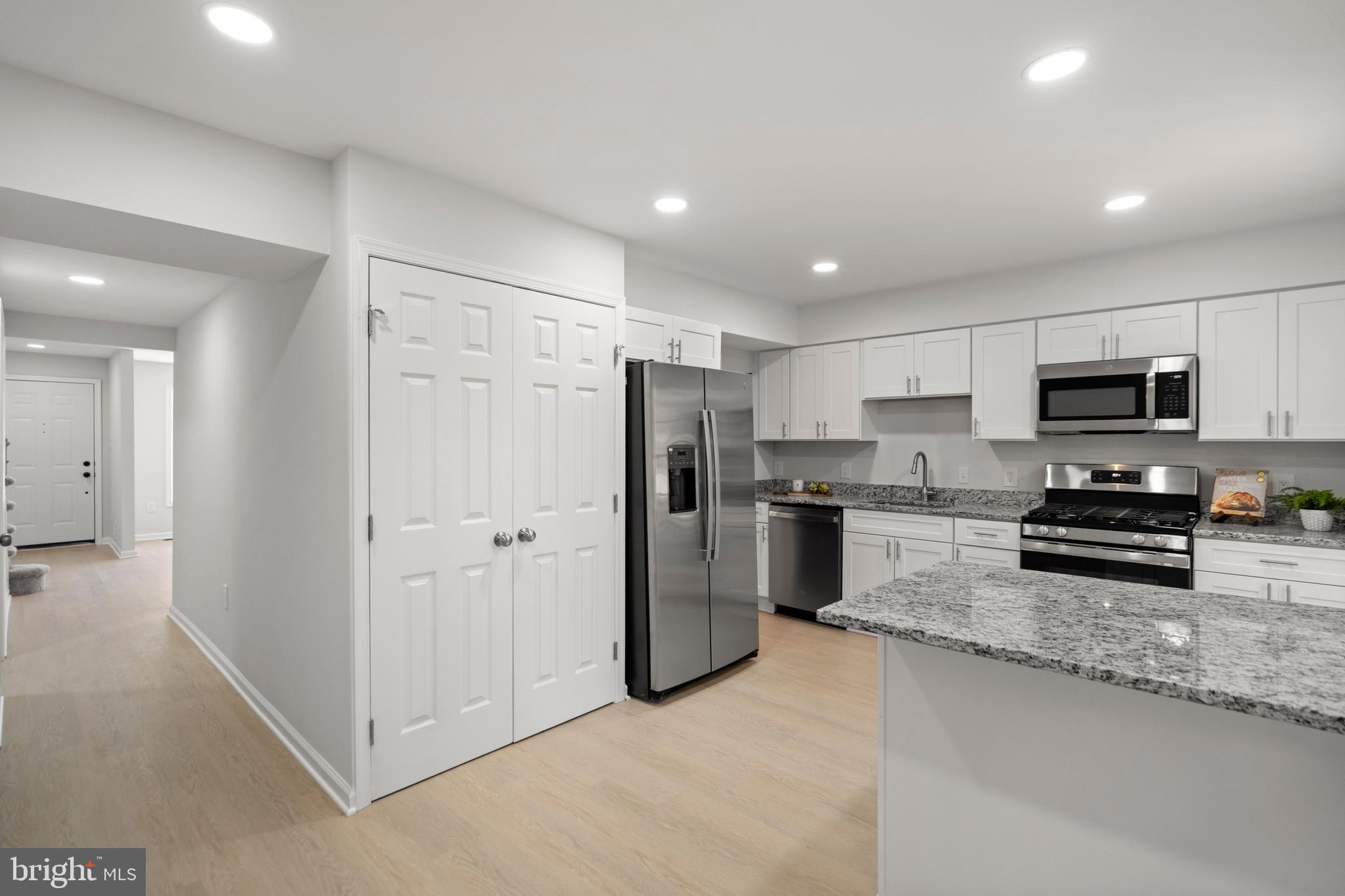 OLD MILL COMMUNITY - Residential