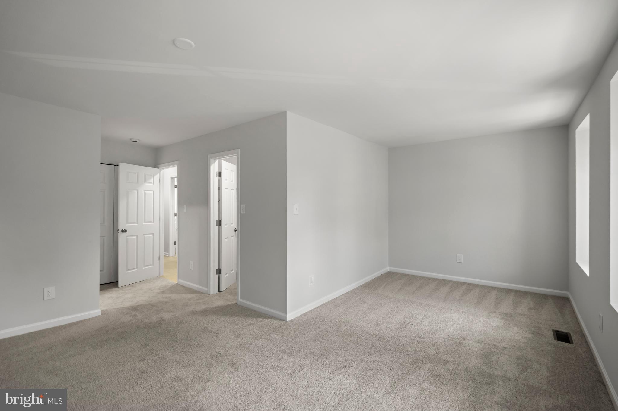 OLD MILL COMMUNITY - Residential