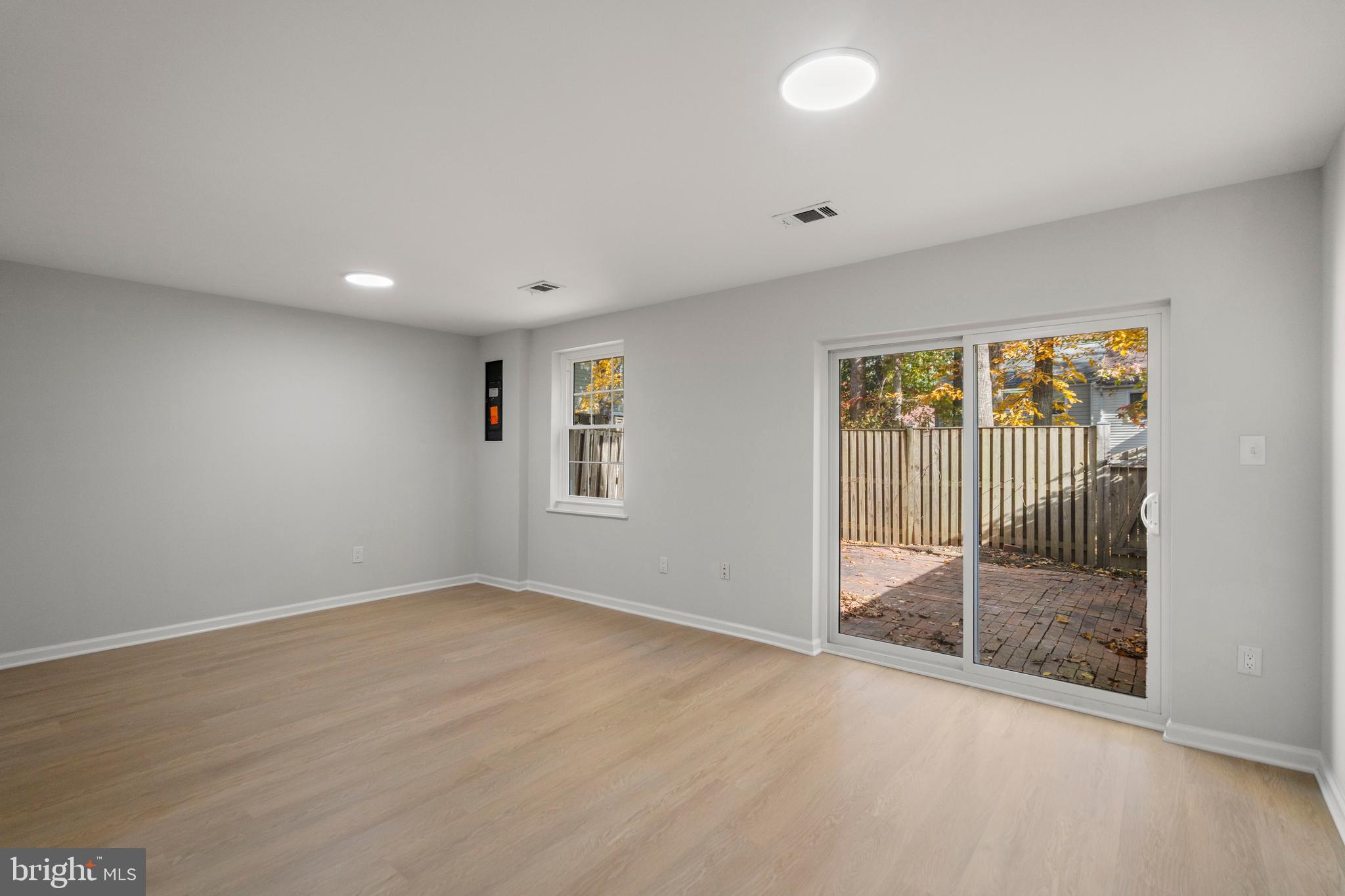 OLD MILL COMMUNITY - Residential