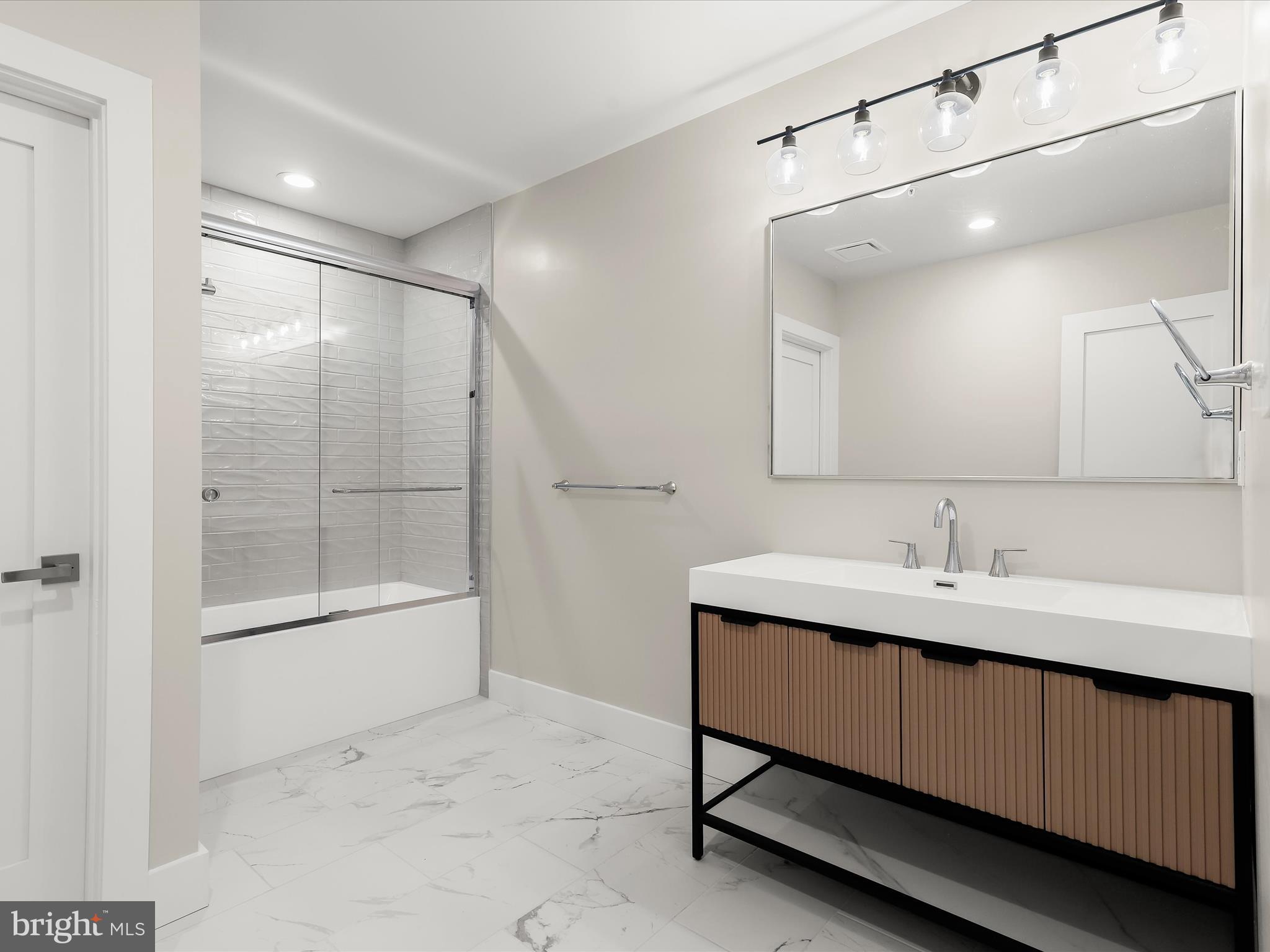 CENTENNIAL ESTATES - Residential