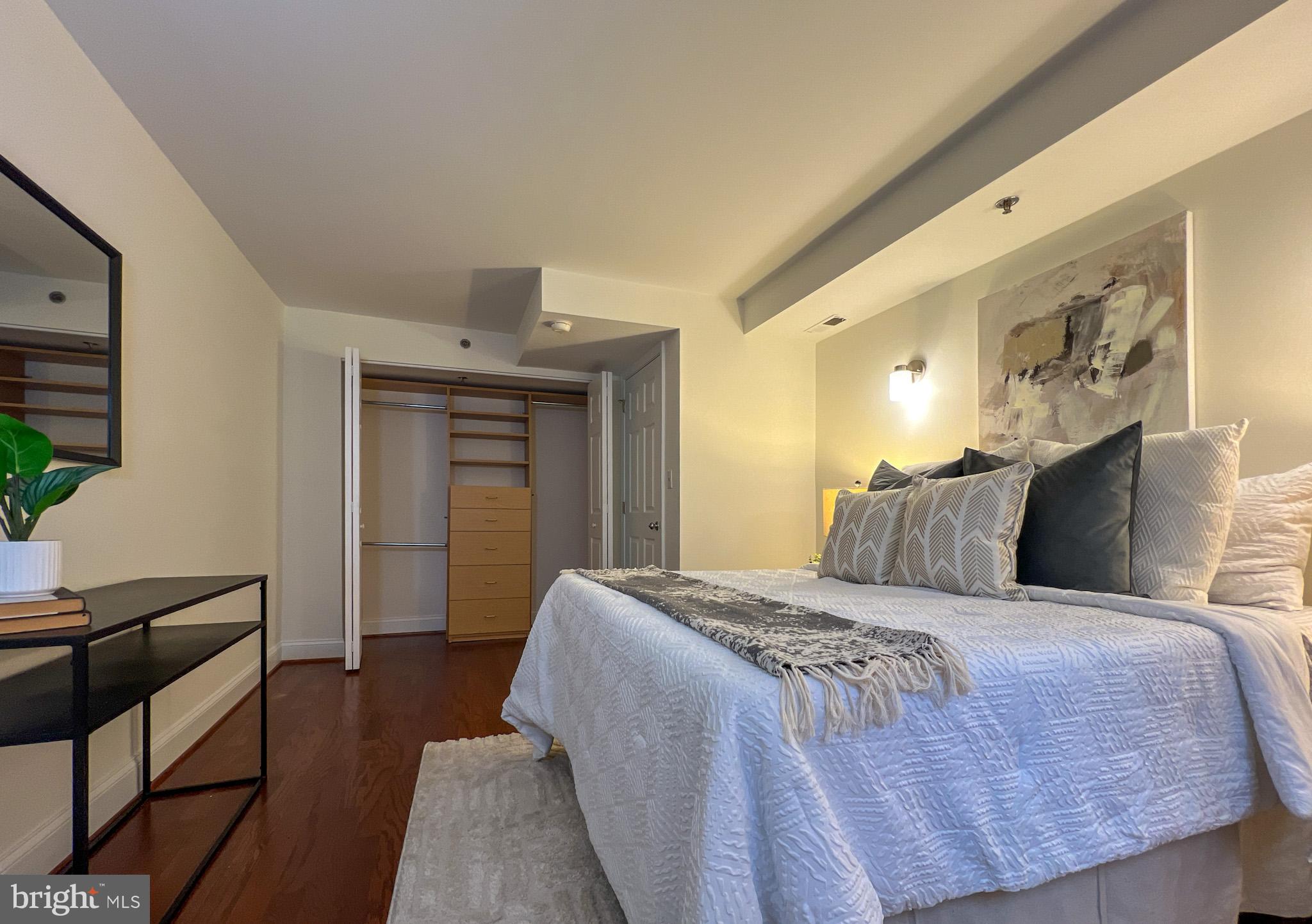 1621 T STREET NW T6