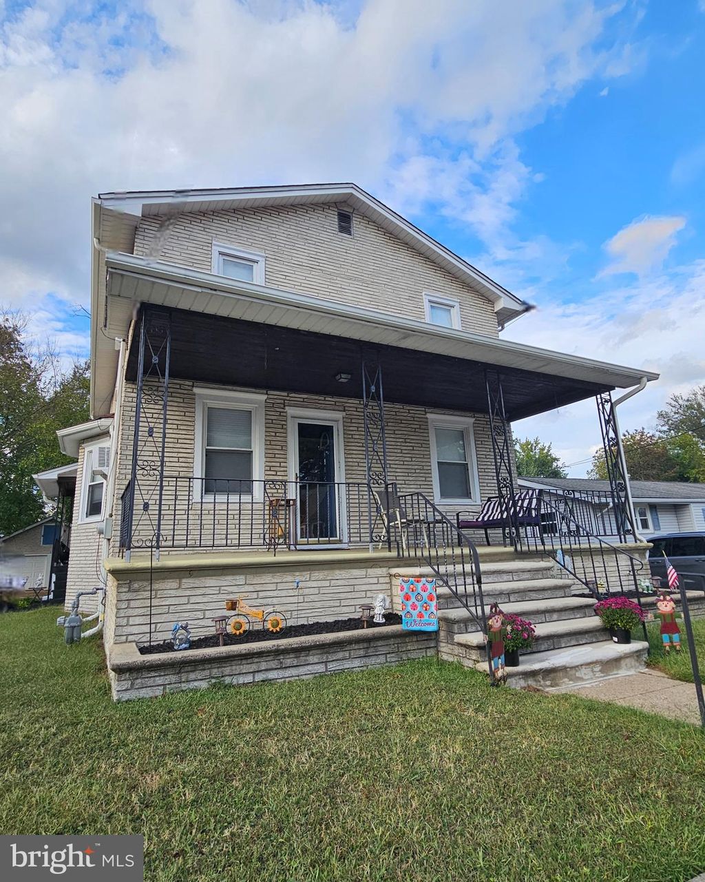 Photo of 1415 Lafayette Avenue, WEST DEPTFORD, NJ 08096 (MLS # NJGL2064668)