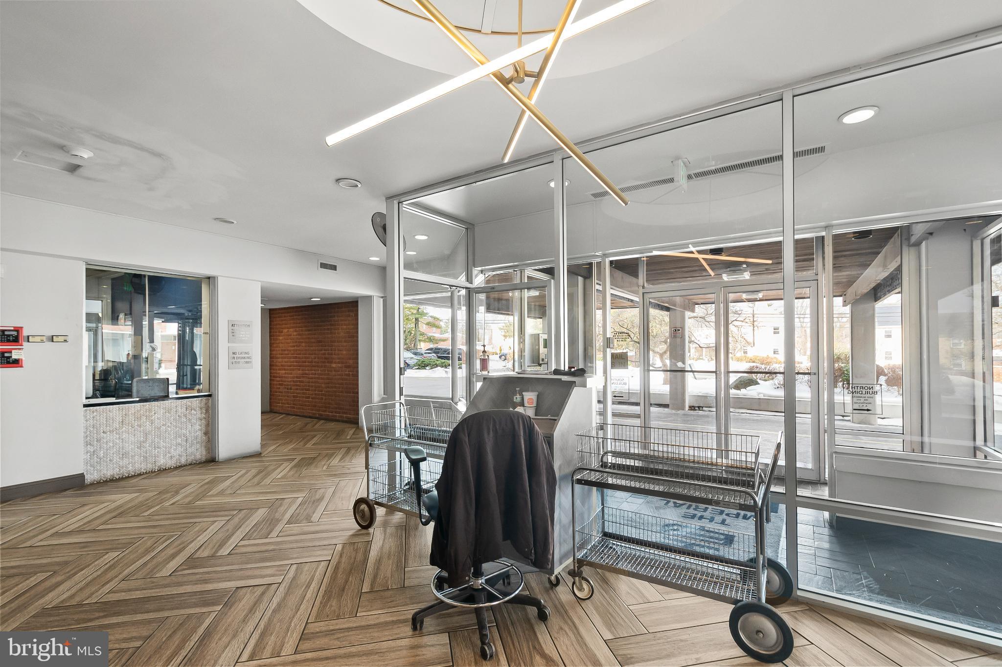 ARLINGTON - Residential