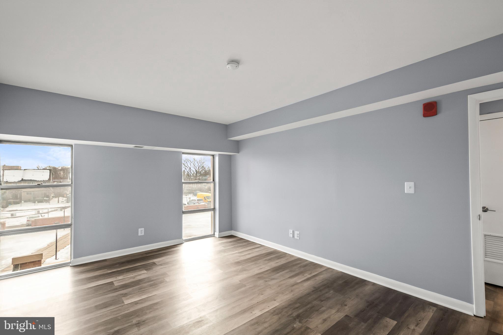 ARLINGTON - Residential