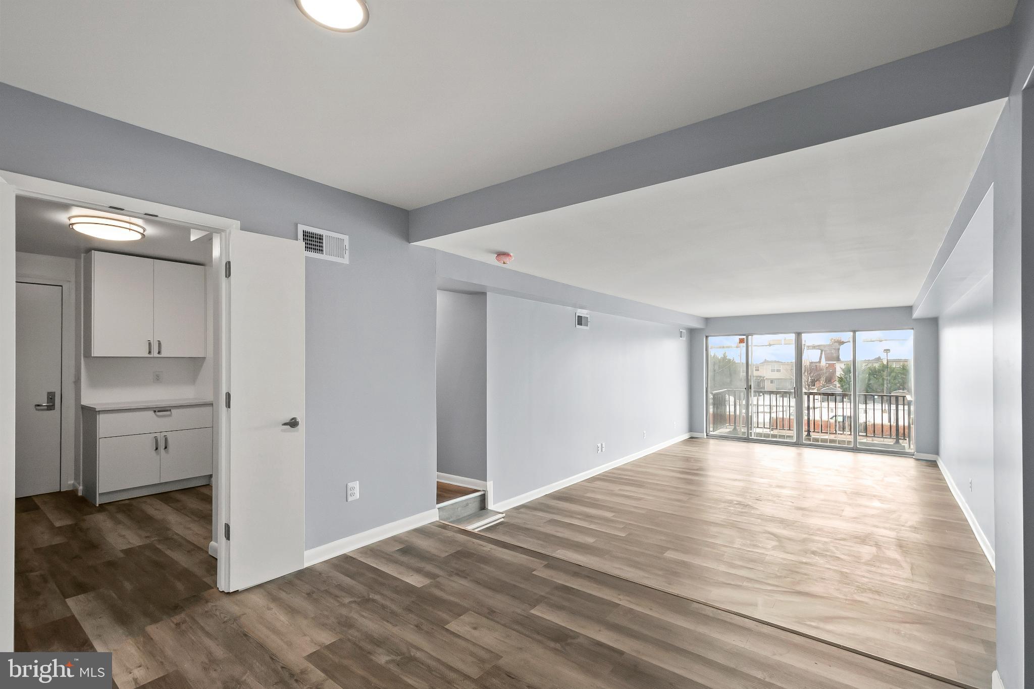 ARLINGTON - Residential