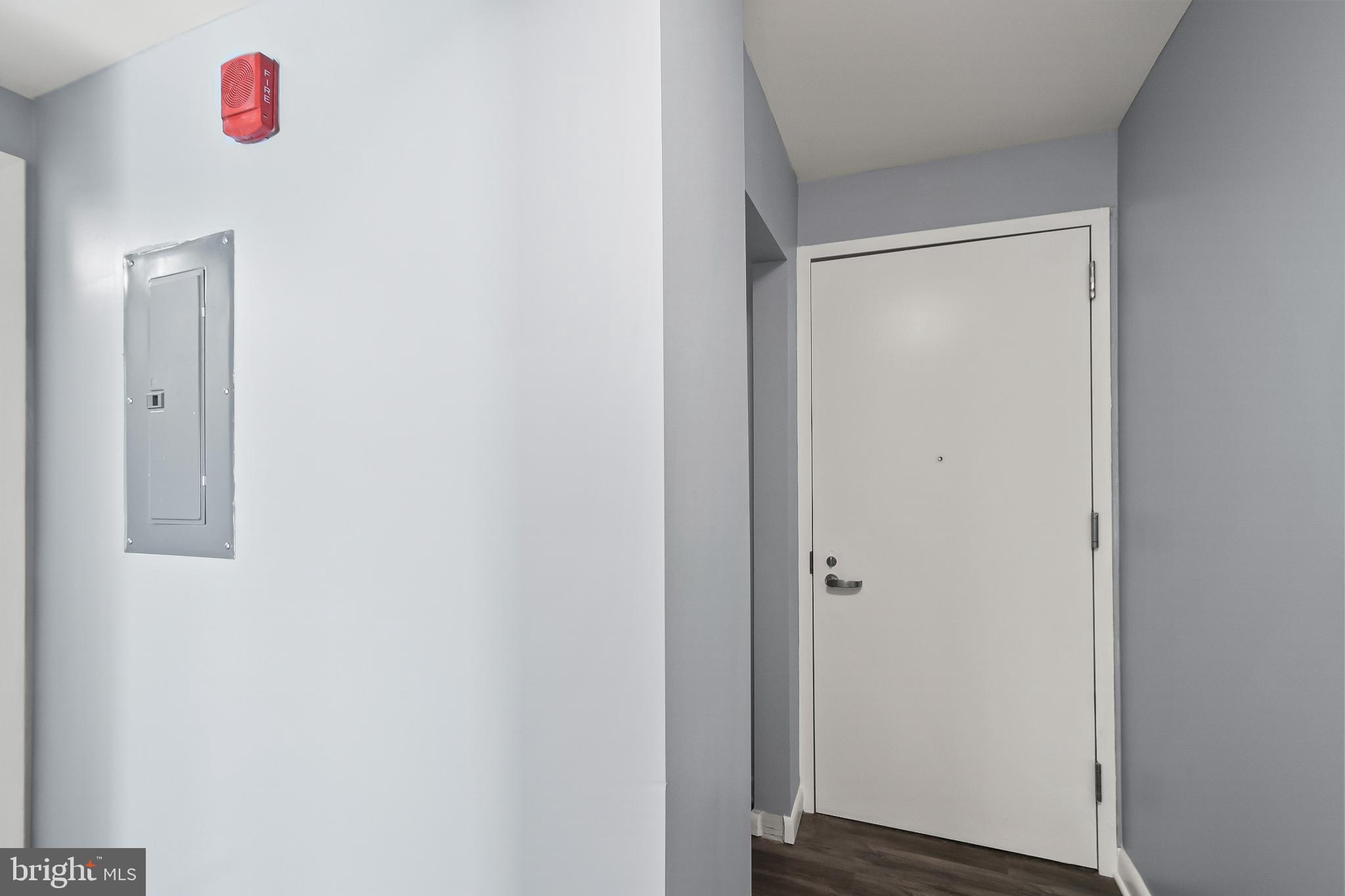 ARLINGTON - Residential