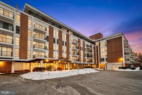 Condo For Sale - 3601 Clarks Ln #322<br/> BALTIMORE, MD 21215