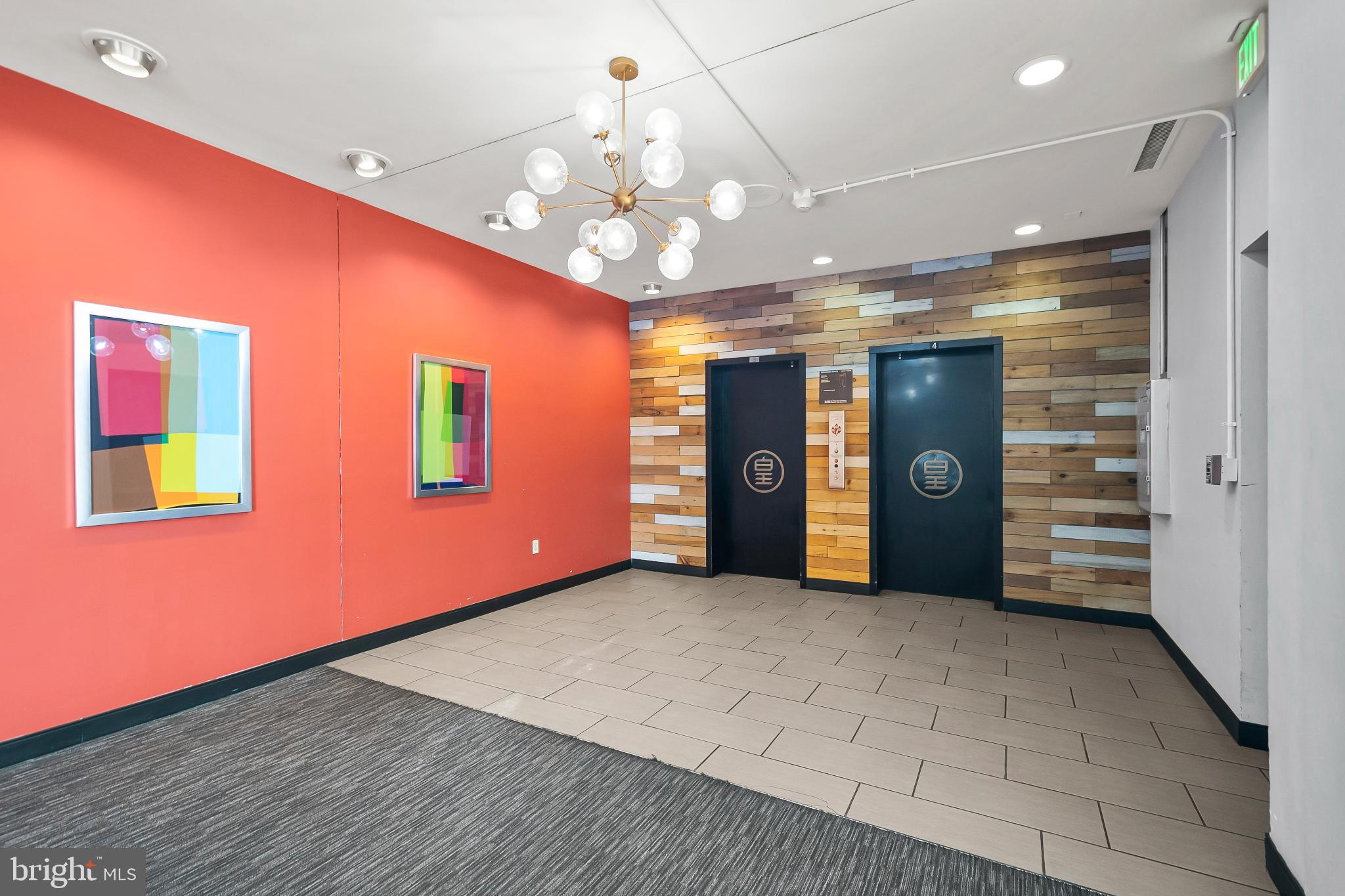 ARLINGTON - Residential