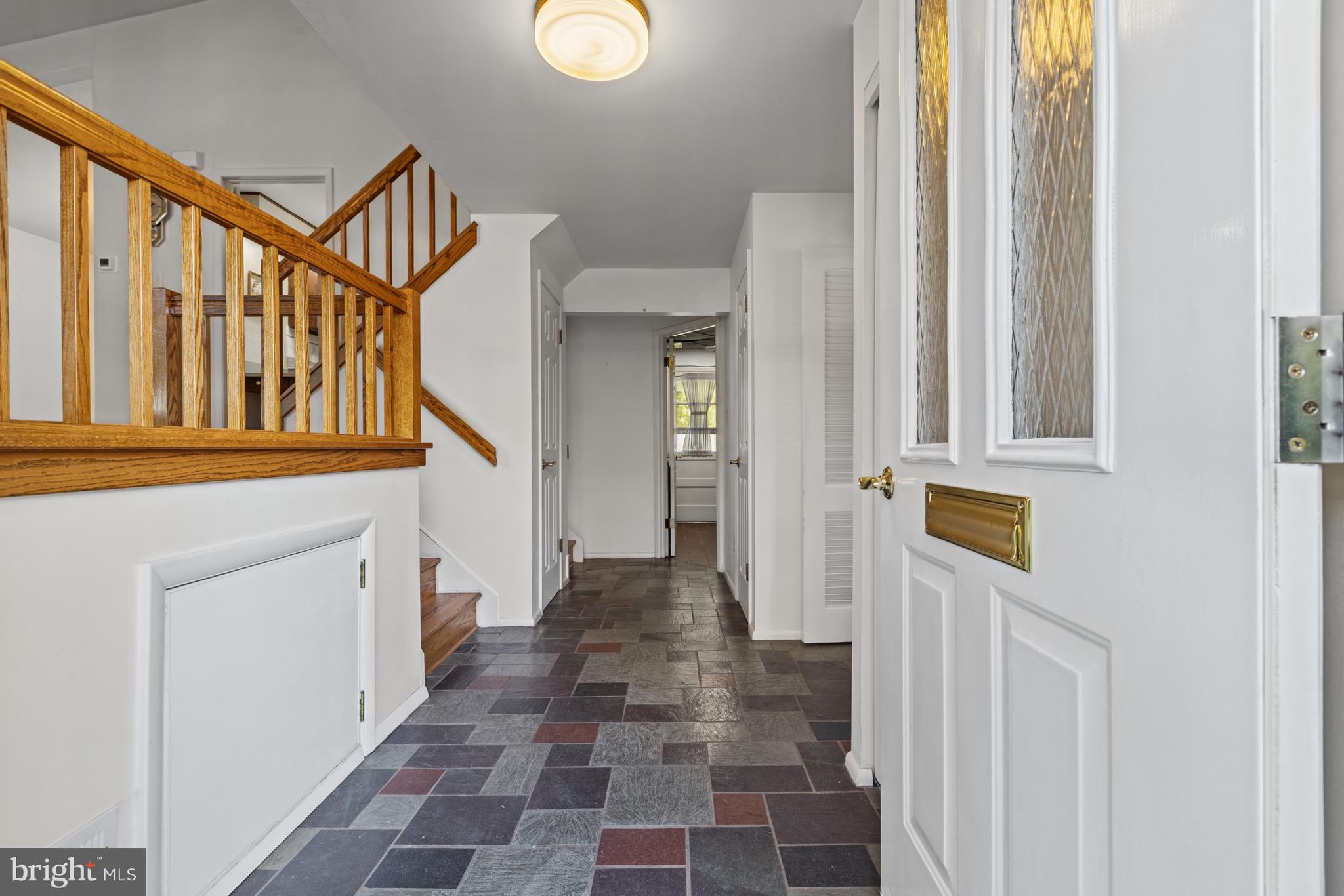 411 RADCLIFFE DRIVE