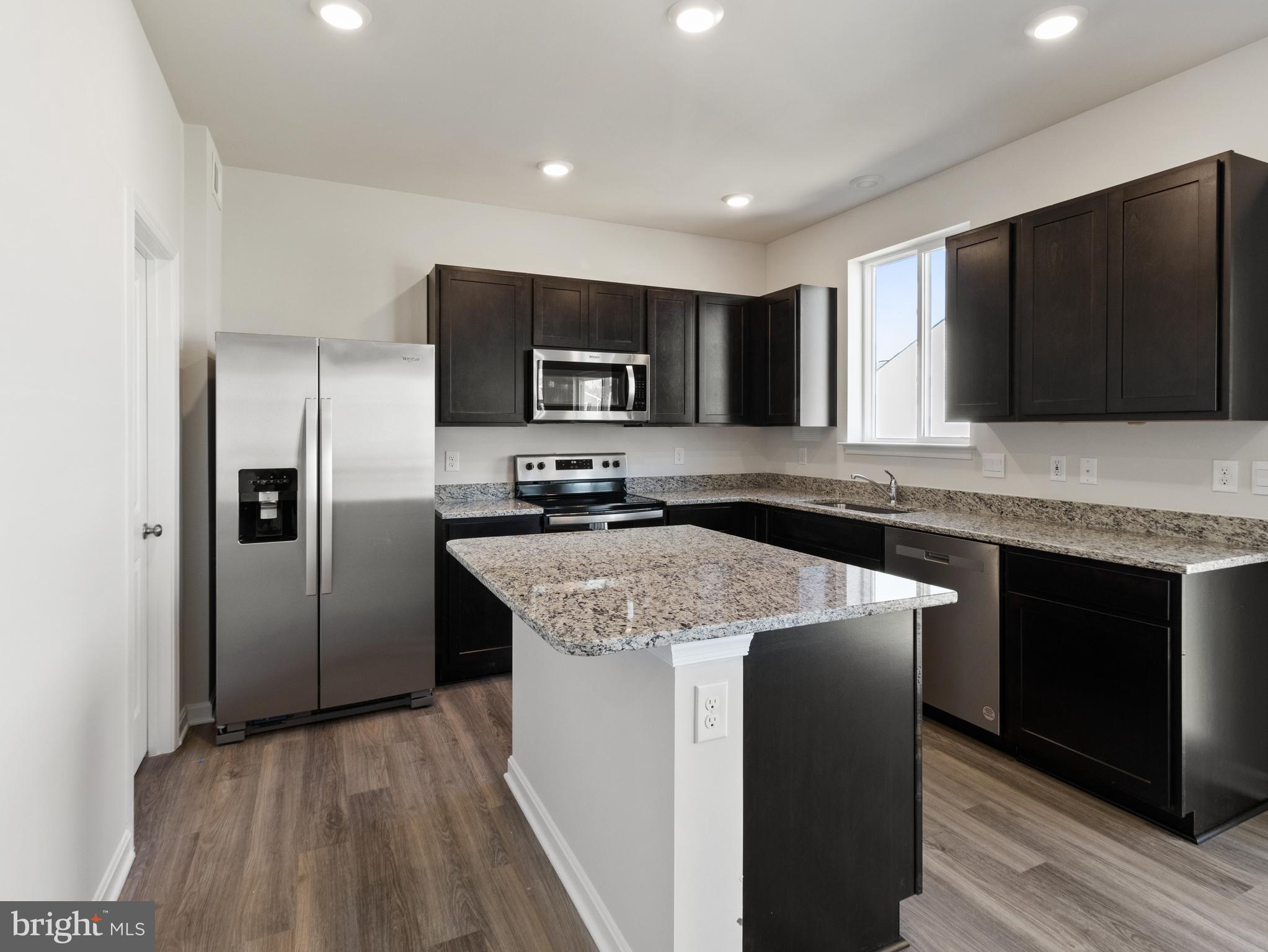 RED HILL - Residential